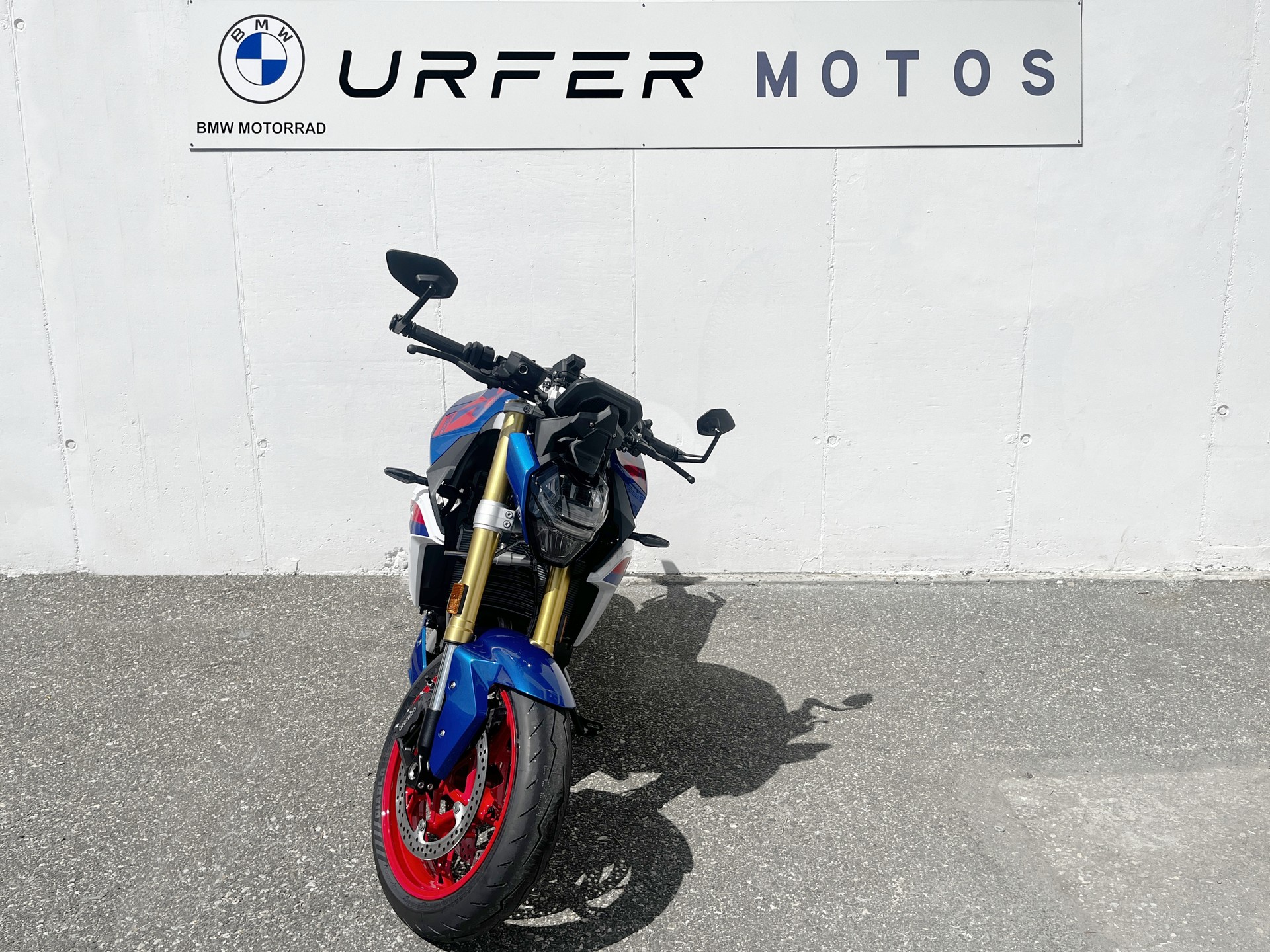 BMW F 900 R-image-2