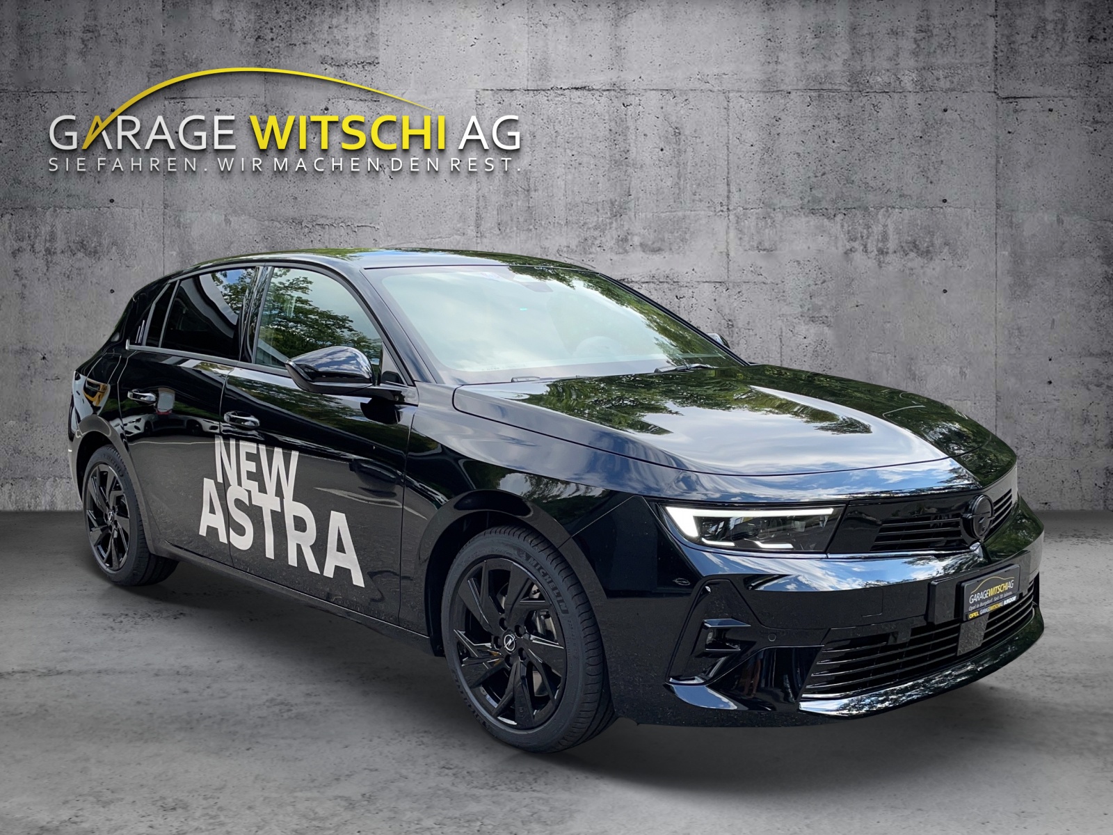 OPEL Astra L 1.6 Turbo PHEV Swiss Plus HYBRID-showroom-element-2