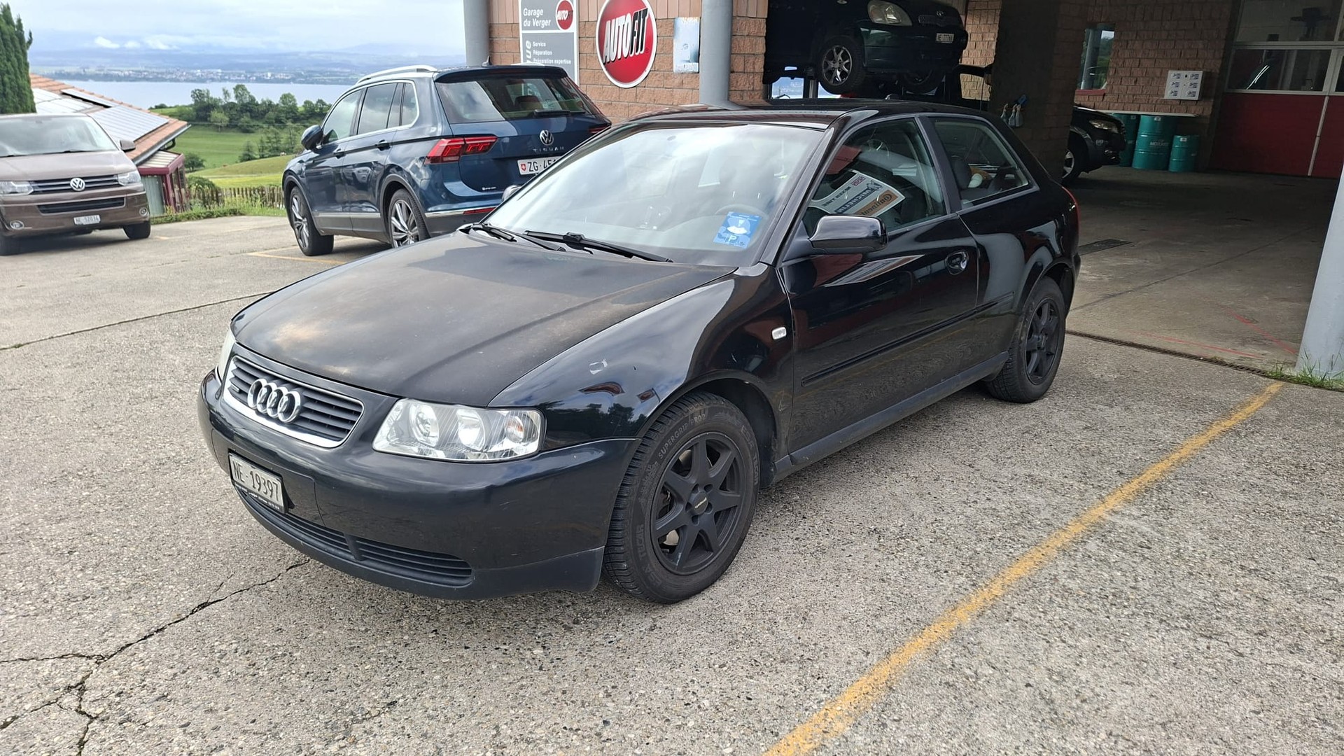 AUDI A3 1.8 T quattro Attraction-image-1