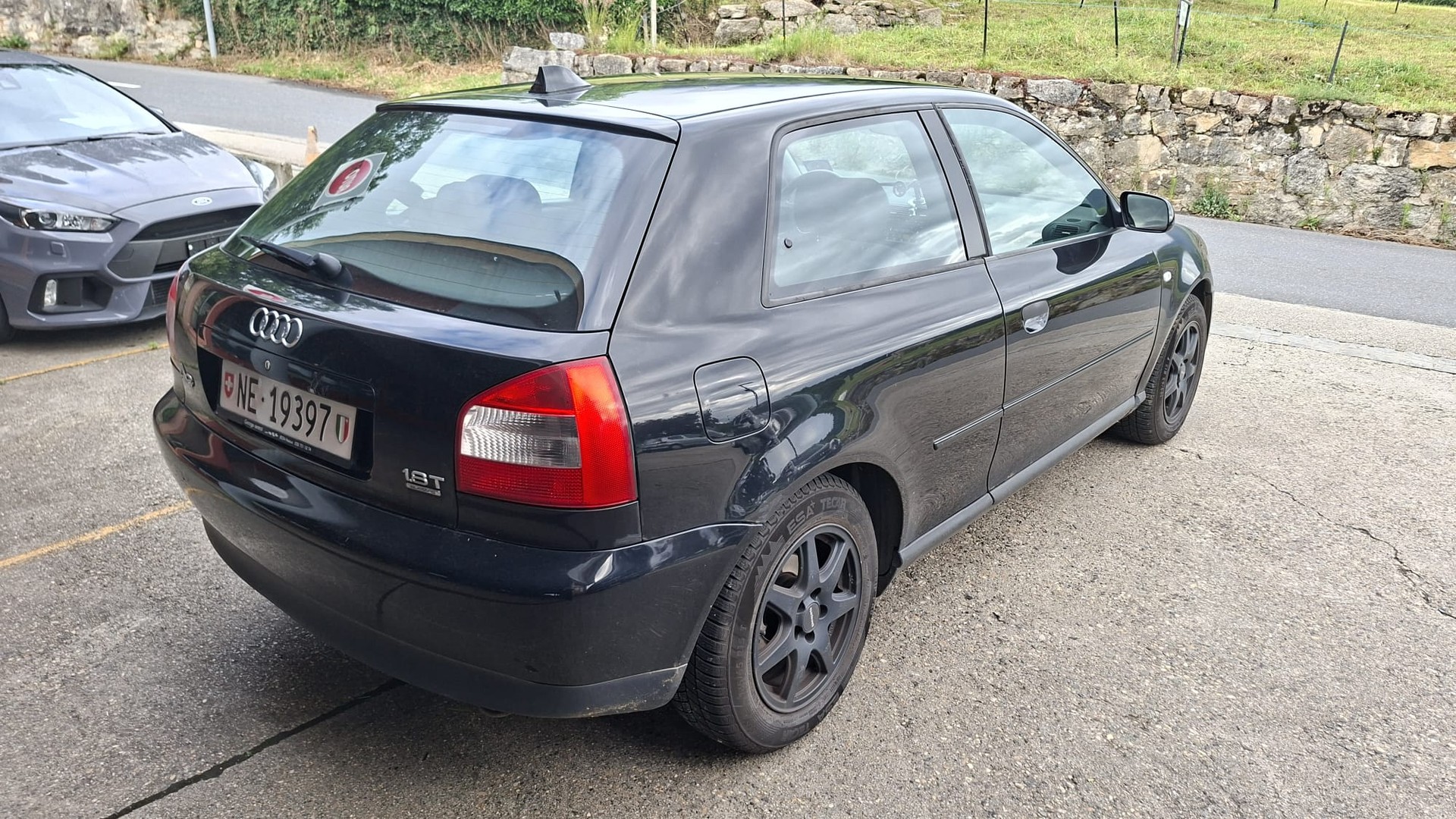 AUDI A3 1.8 T quattro Attraction-image-3
