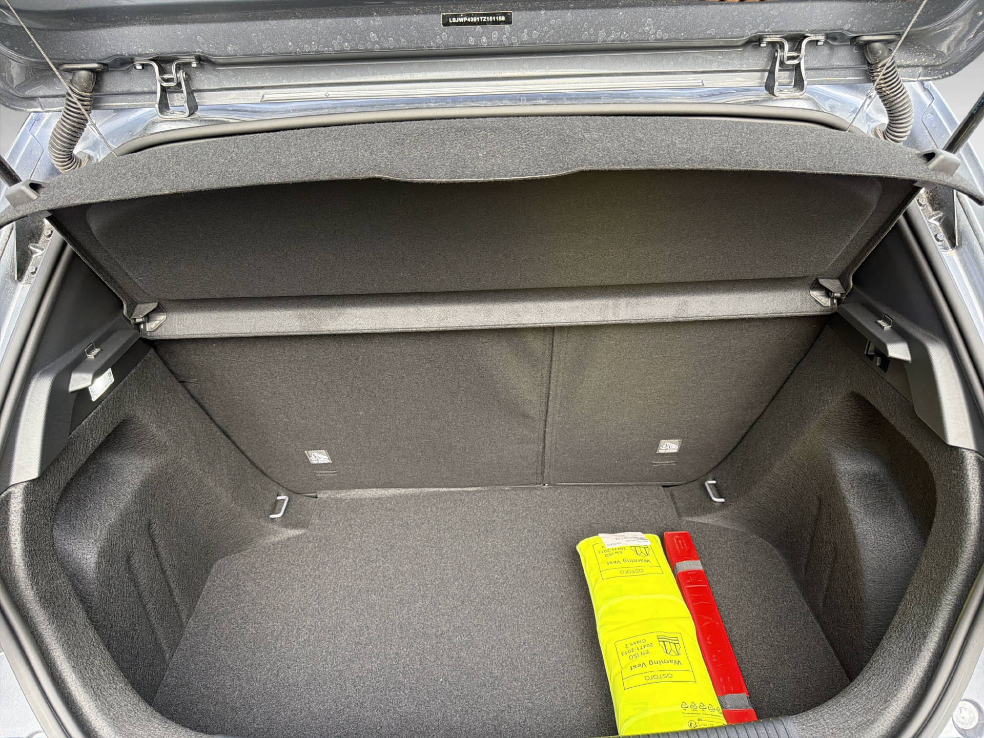 MG 3 1.5 Hybrid Luxury-image-9