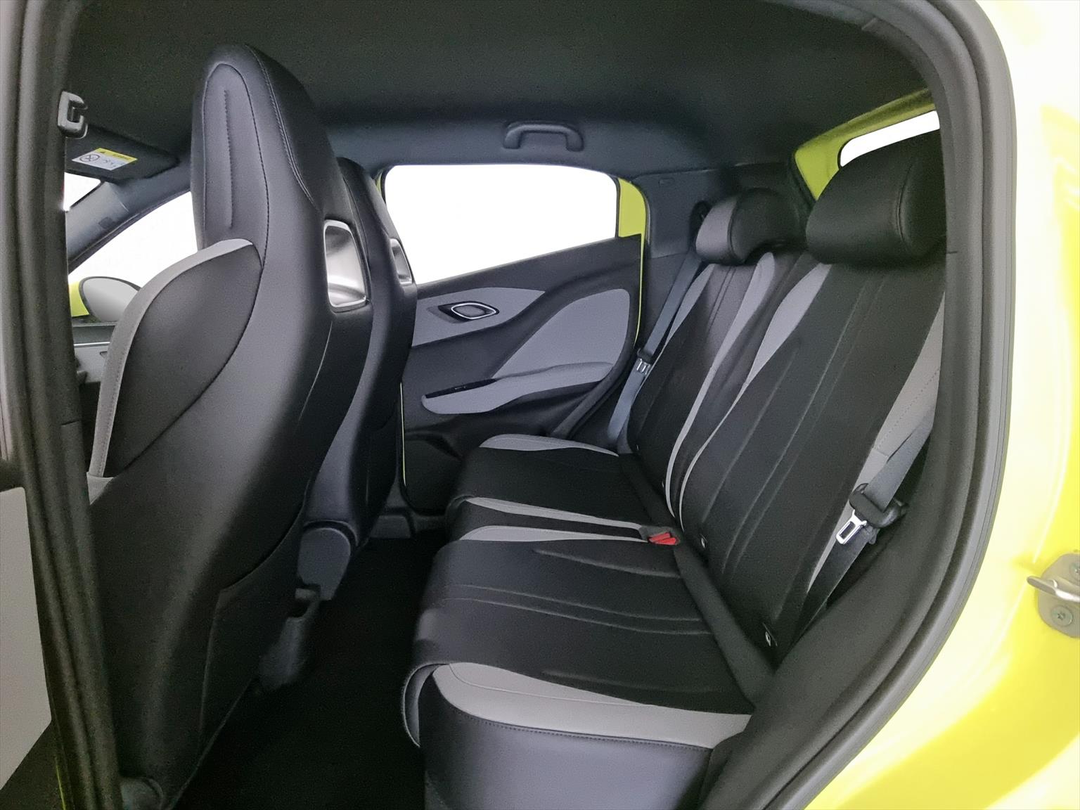 BYD Dolphin Surf 43 kWh Boost-image-6