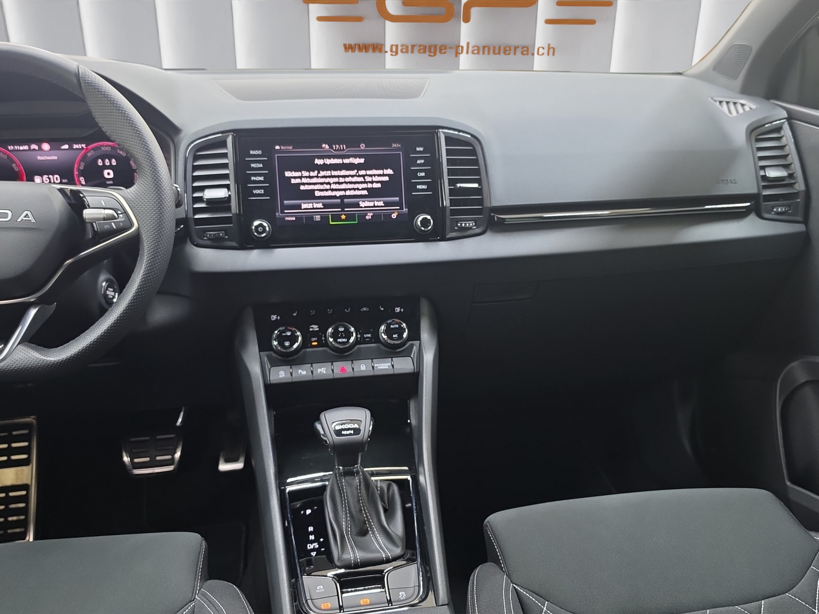 SKODA Karoq 2.0 TSI SportLine 4x4 DSG-image-9