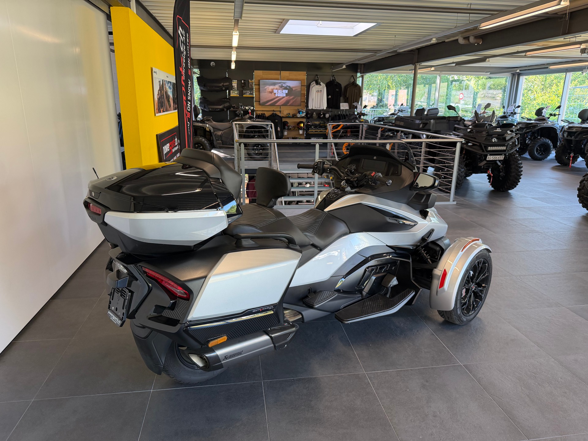 CAN-AM Spyder RT-LTD Dark Edition SE6-image-14