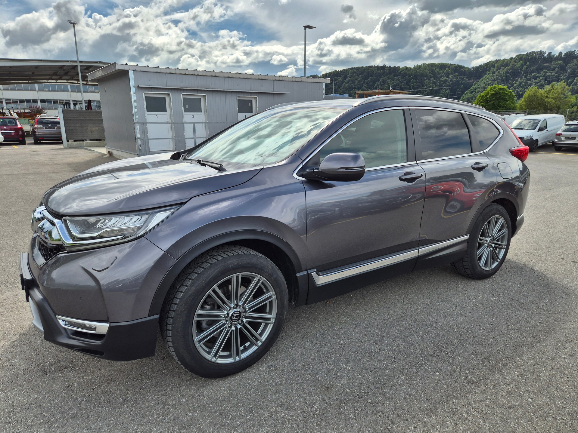HONDA CR-V 1.5 i-VTEC Elegance 4WD Automatic-image-11
