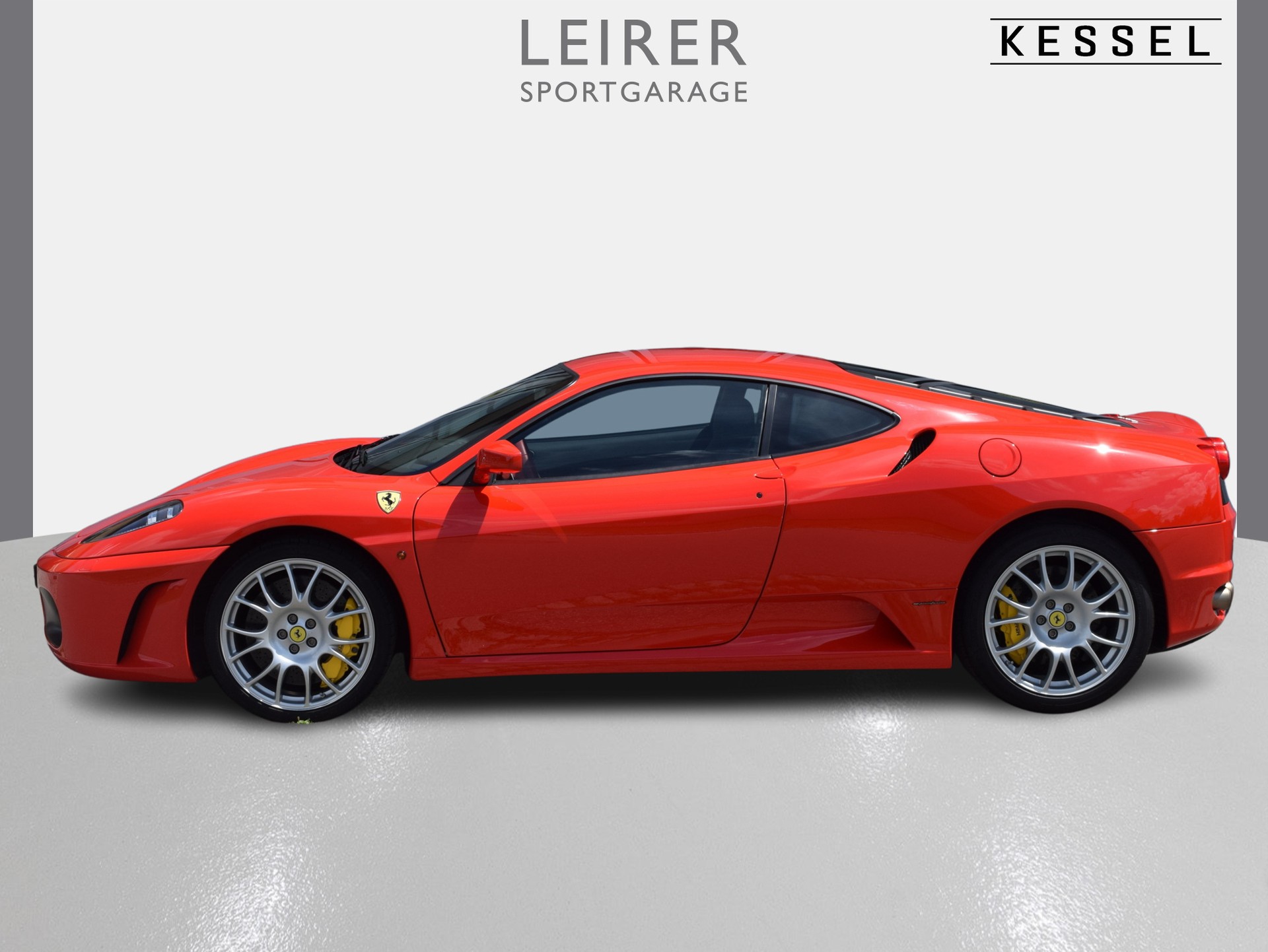FERRARI F430-showroom-element-1