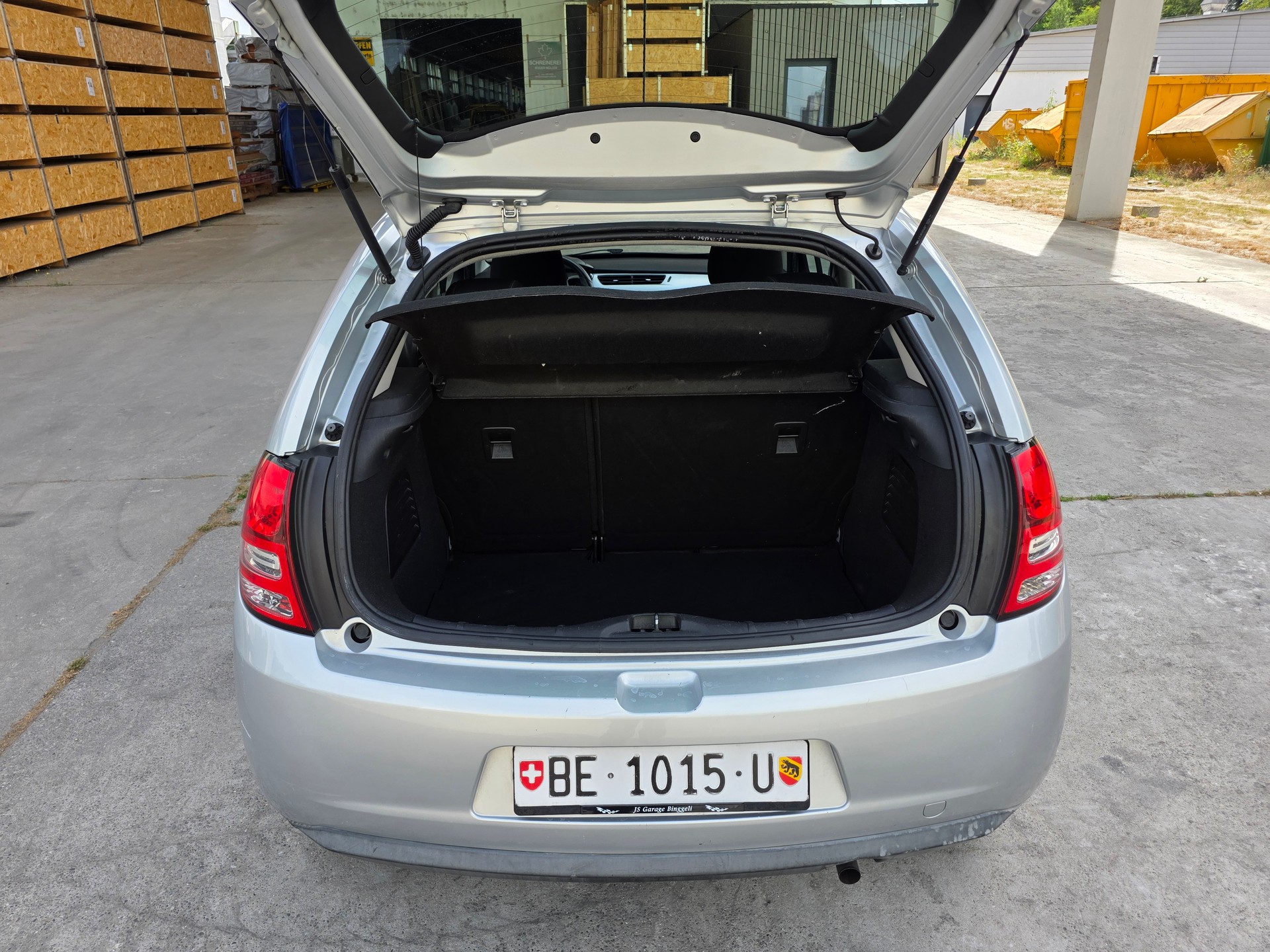 CITROEN C3 1.1i Attraction-image-12