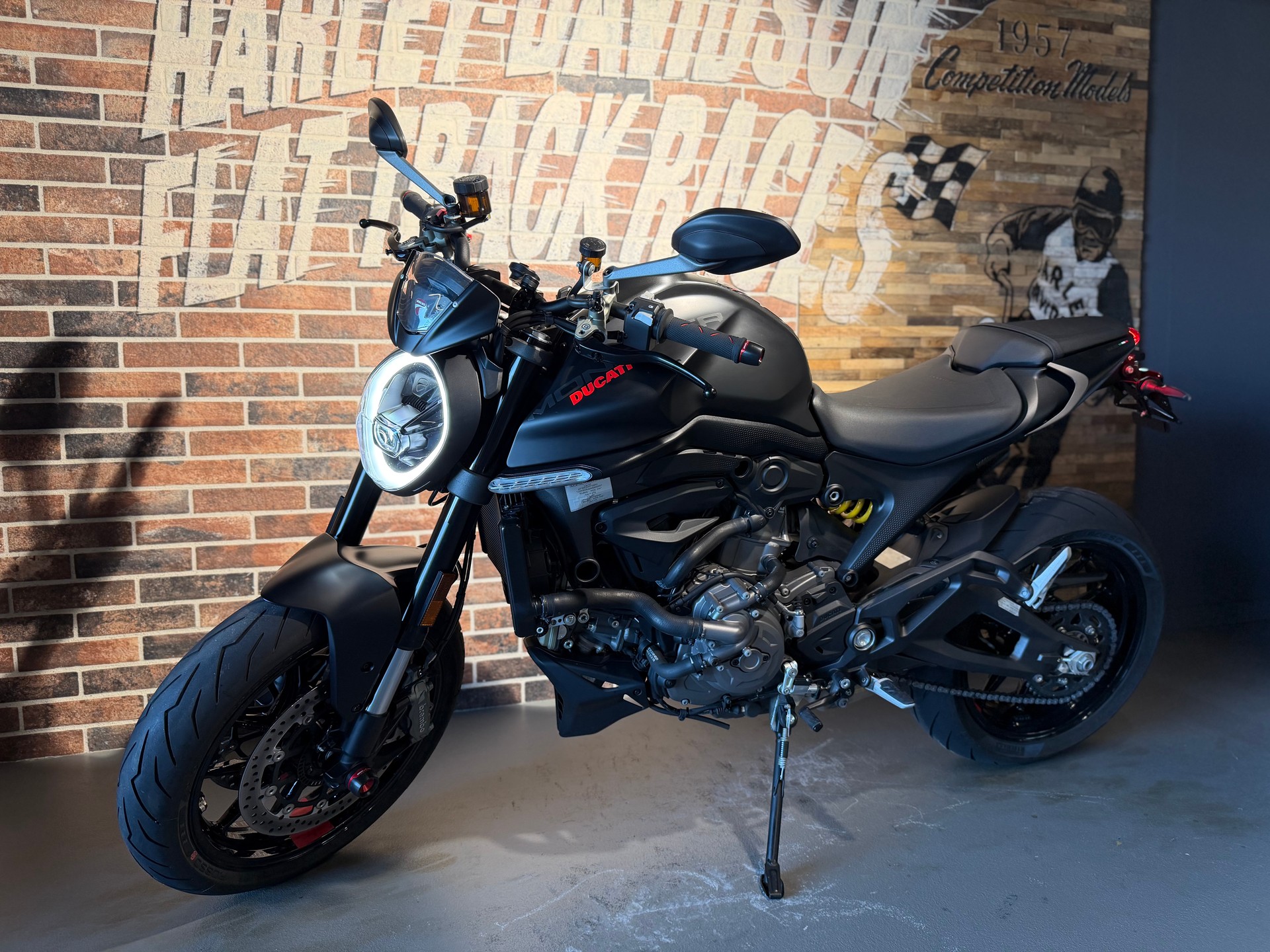 DUCATI Monster + 937 Dark Staealth (35 KW possible)-image-0