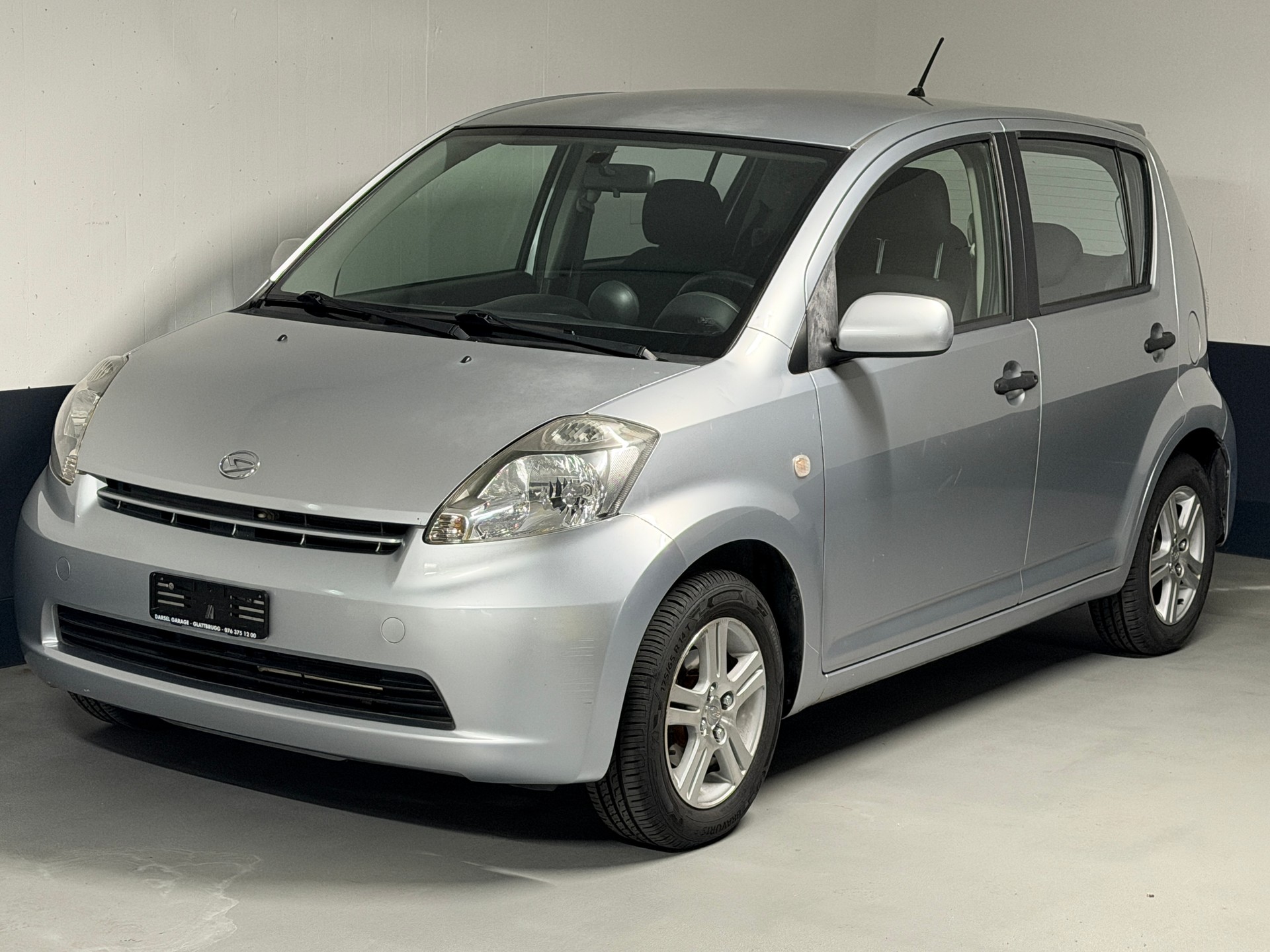 DAIHATSU SIRION