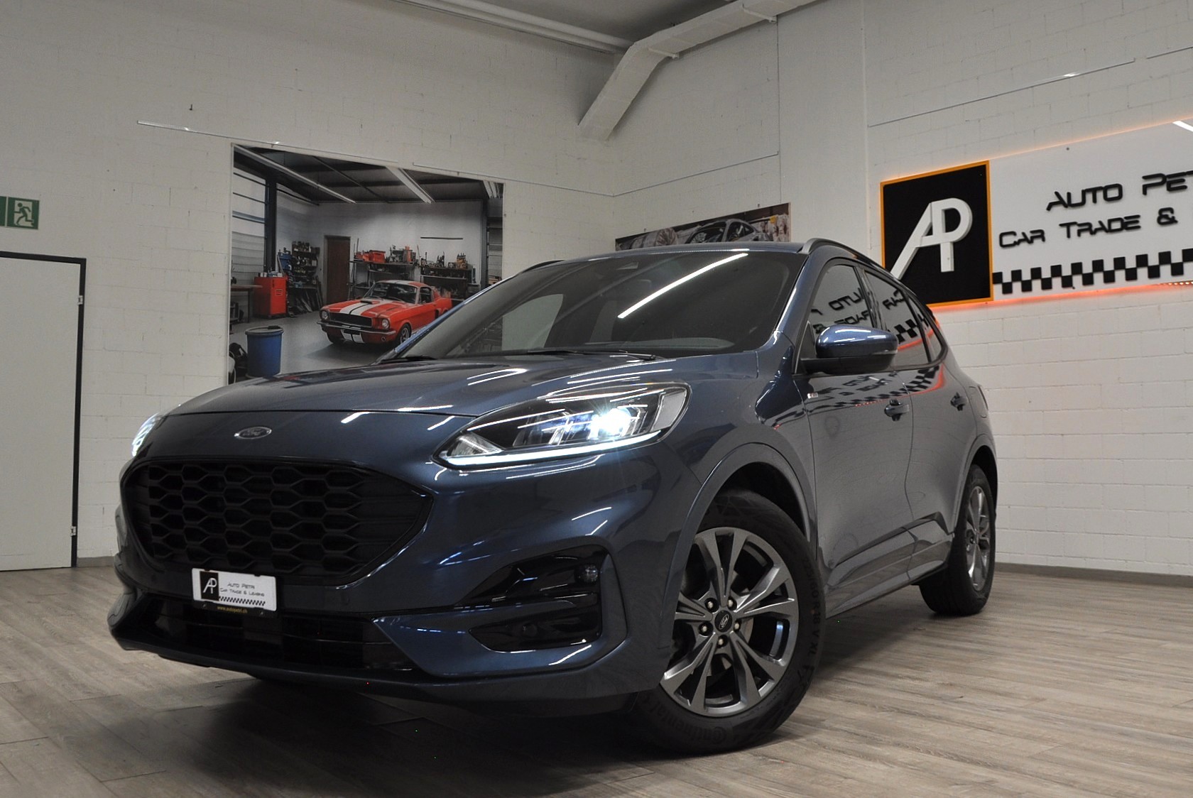 FORD Kuga 2.0 TDCi EcoBlue ST-Line 4WD-showroom-element-1
