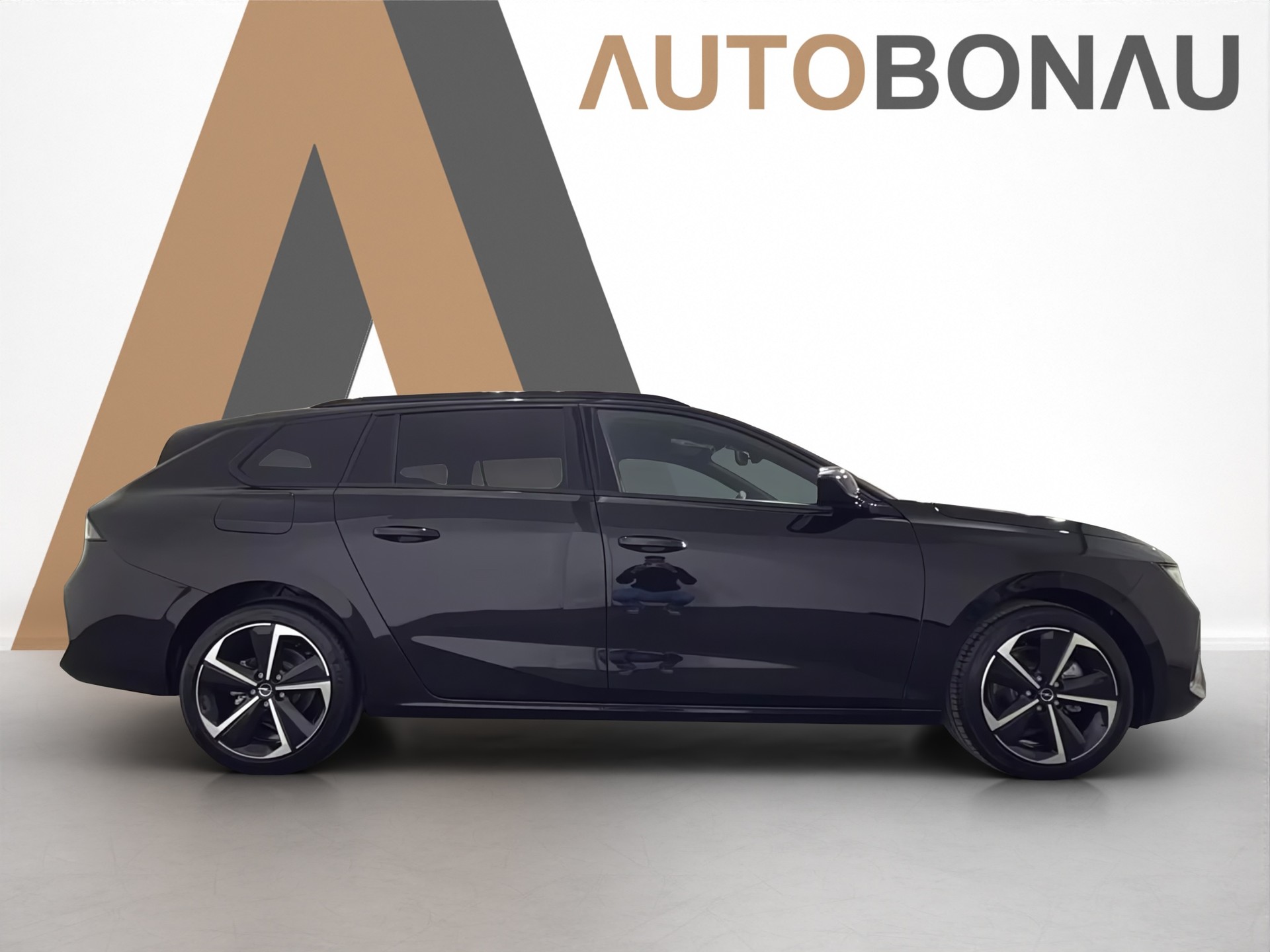 OPEL Astra Sports Tourer 1.2 T 130 GS-image-5