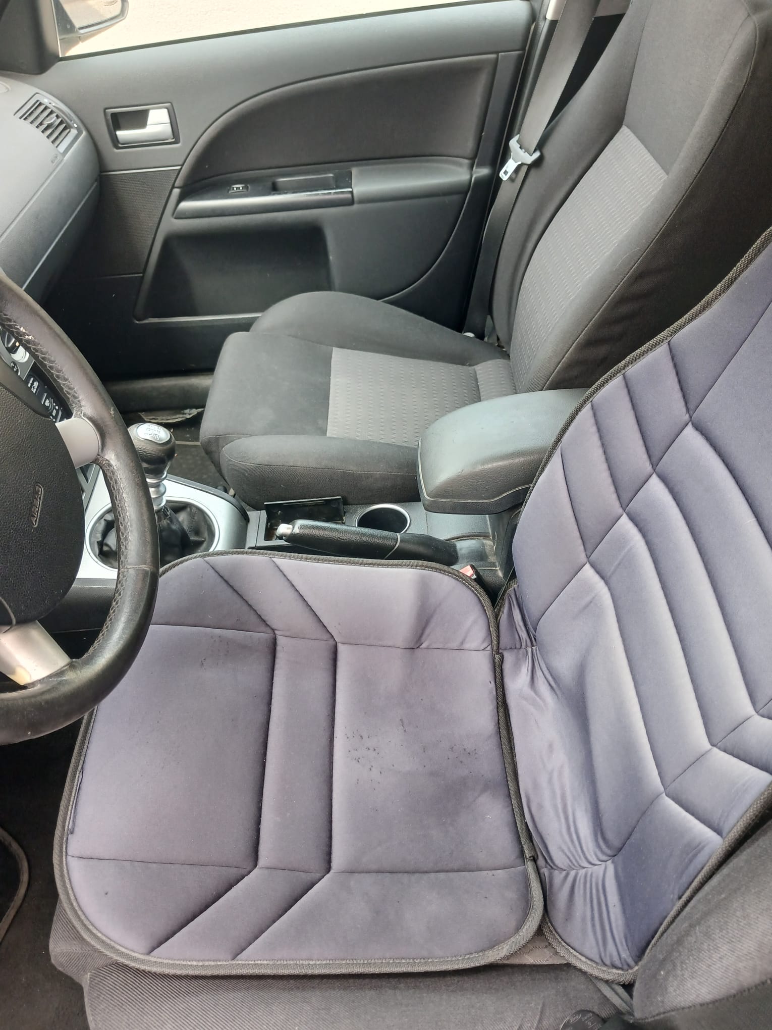 FORD Mondeo 2.0i 16V Carving-image-7