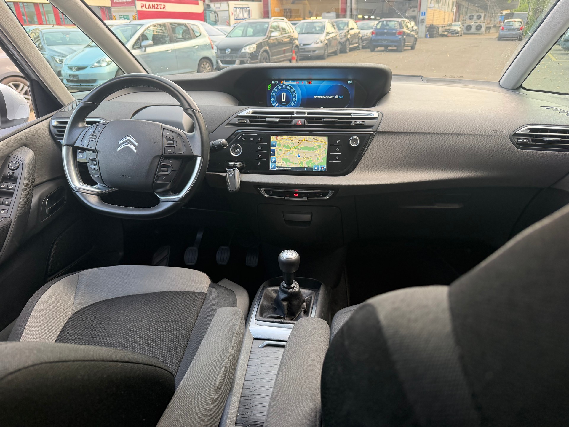 CITROEN Grand C4 Picasso 1.2 Pure Tech Live-image-9