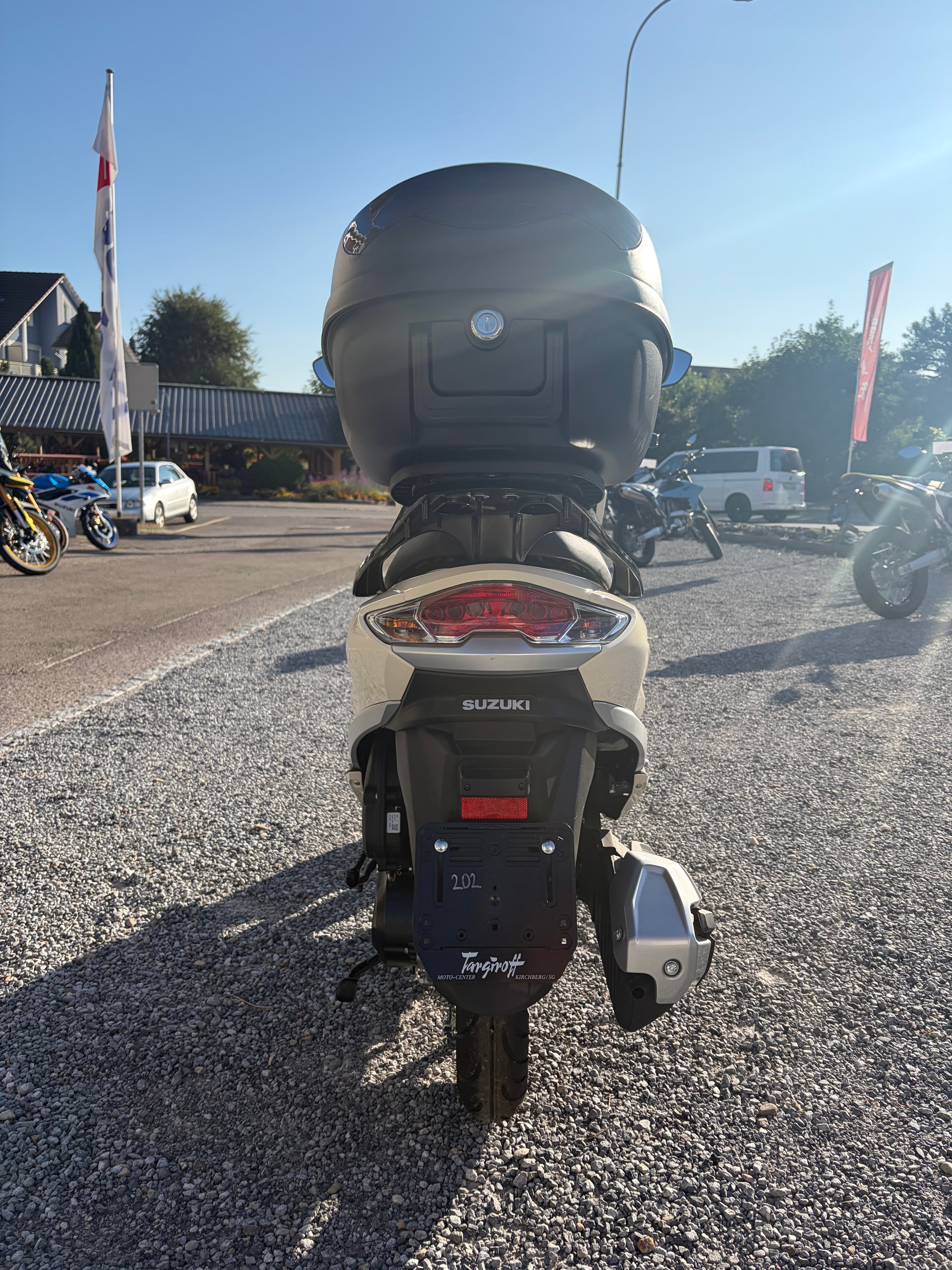 SUZUKI UB 125 BURGMANN STREET EX-image-3