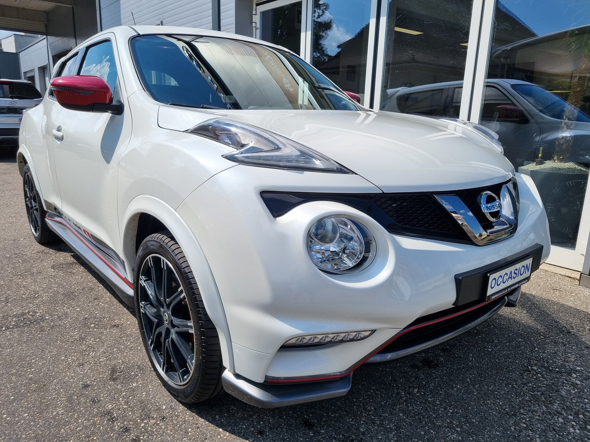 NISSAN Juke 1.6 DIG-T Nismo RS 4x4 Xtronic M-CVT-image-12