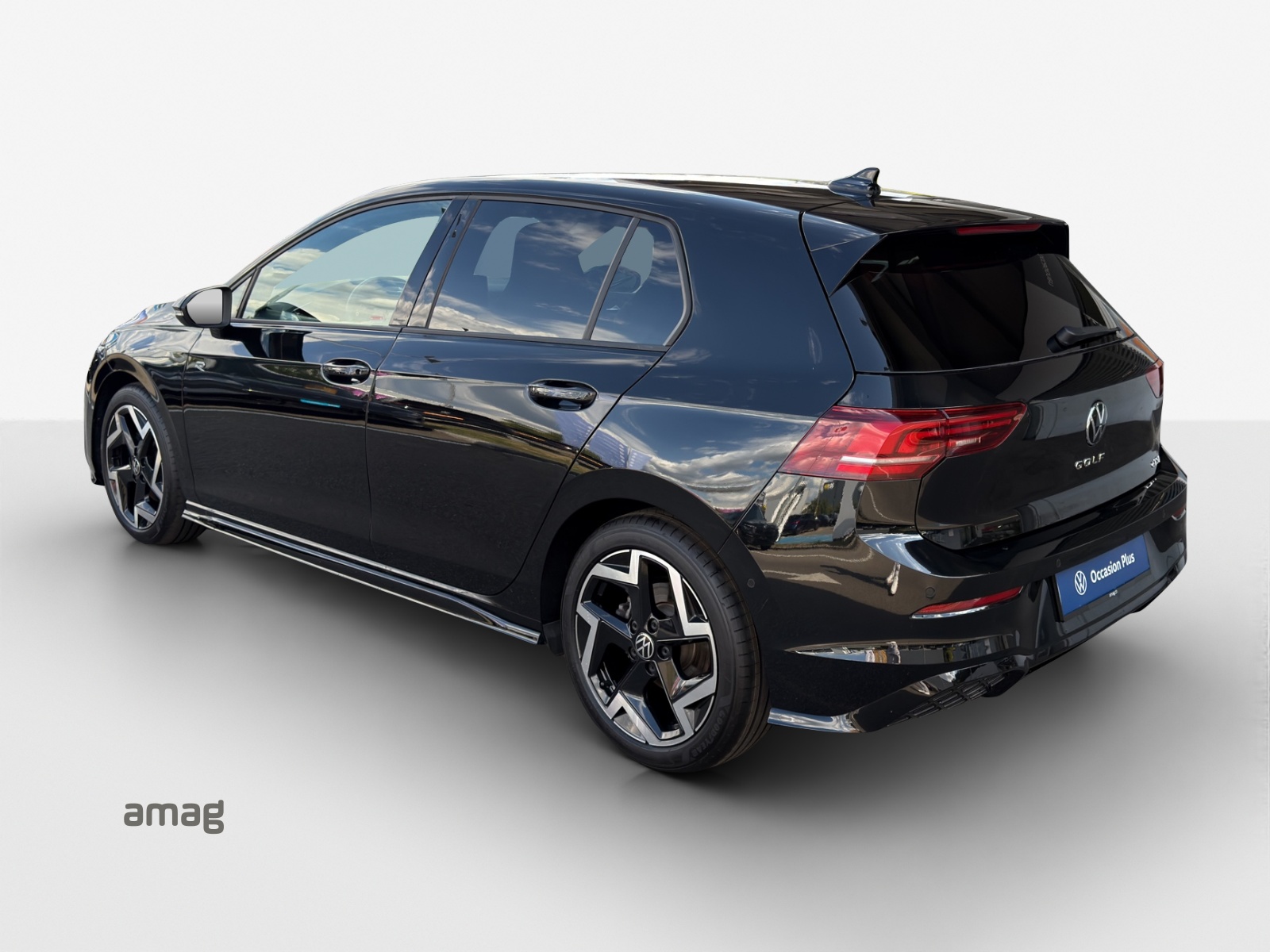 VW Golf 1.5 e TSI mHEV R-Line DSG-showroom-element-2