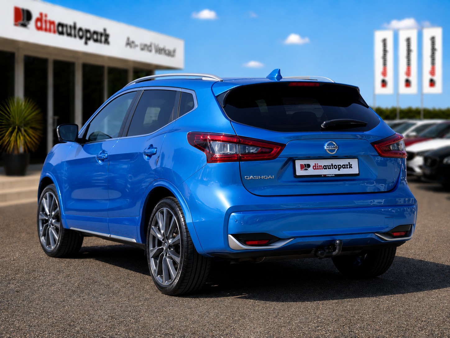 NISSAN Qashqai 1.3 DIG-T MHEV Visia * Vollausstattung * Anhängerkupplung * Panoramadach *-image-4