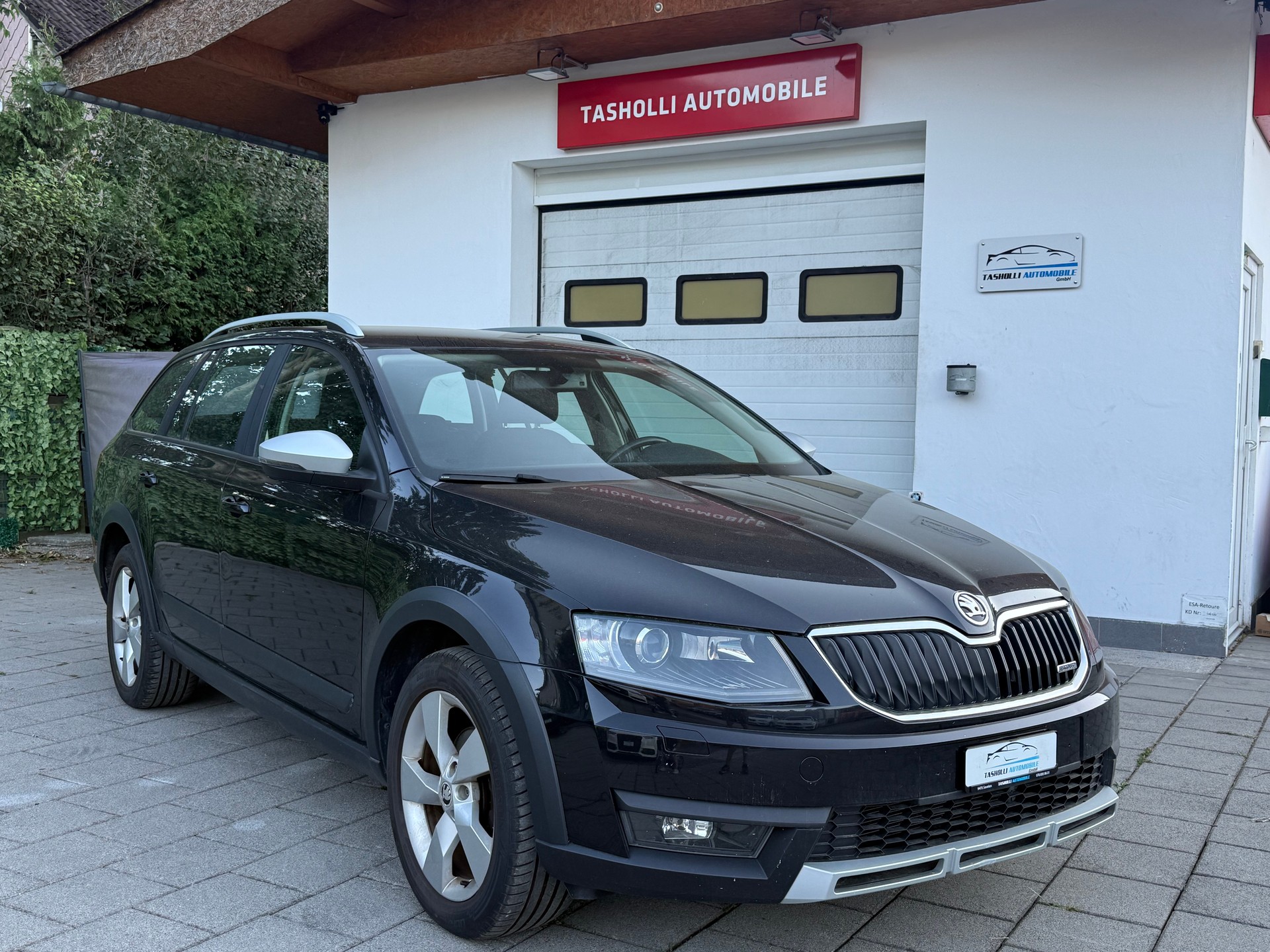 SKODA Octavia Combi 2.0 TDI Scout 4x4