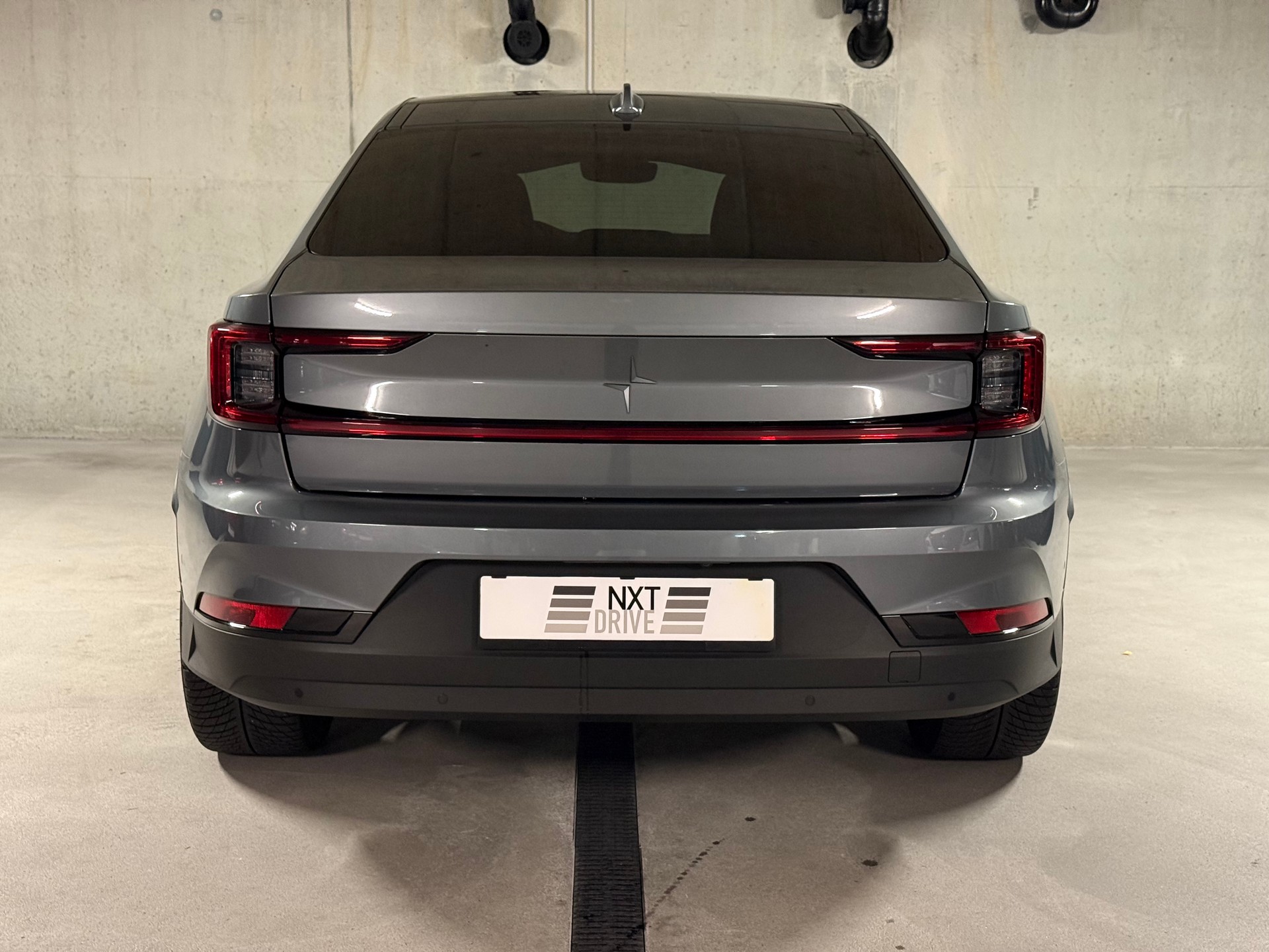 POLESTAR Polestar 2 Long Range Dual Performance 82 kWh MY25-image-5