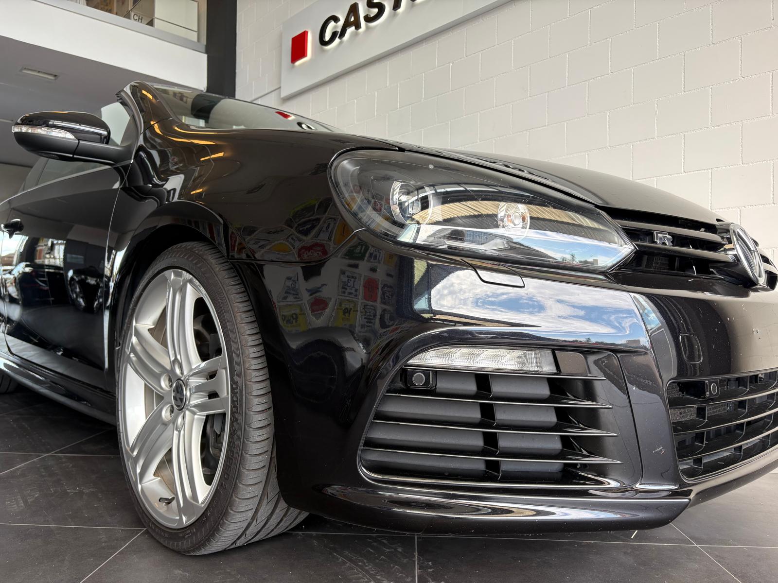 VW Golf VI Cabriolet 2.0 TSI R DSG-showroom-element-2