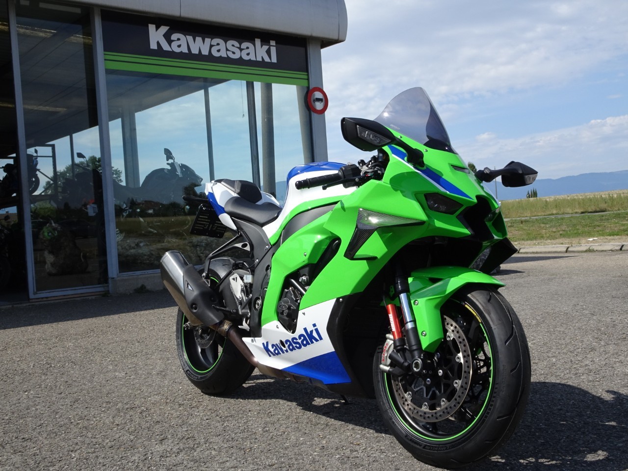 KAWASAKI Ninja ZX-10 RR 40th Anniversary-image-0