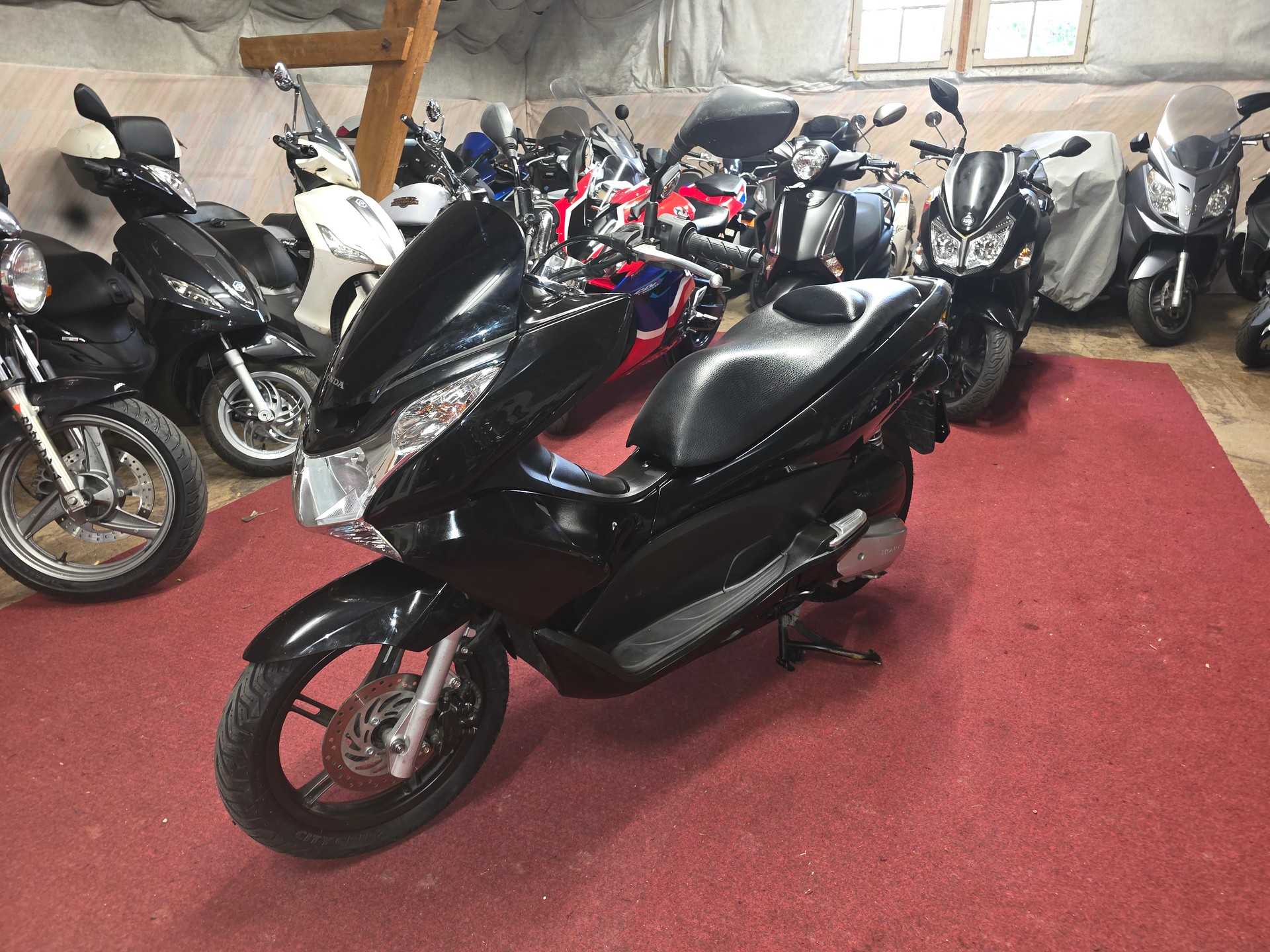 HONDA PCX 125 i-image-0