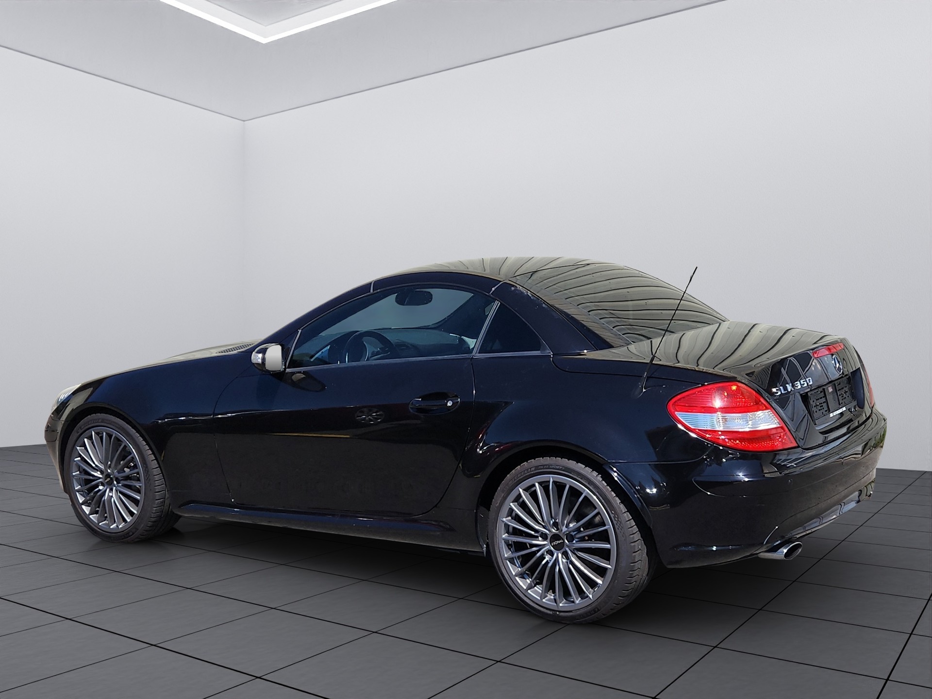 MERCEDES-BENZ SLK 350-showroom-element-2