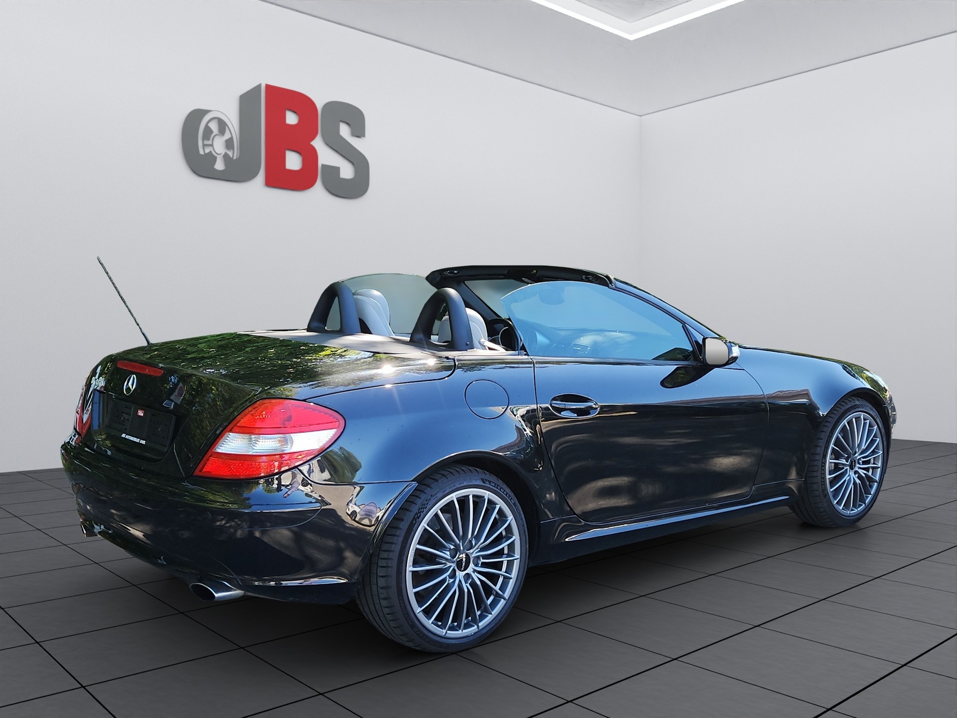 MERCEDES-BENZ SLK 350-image-4