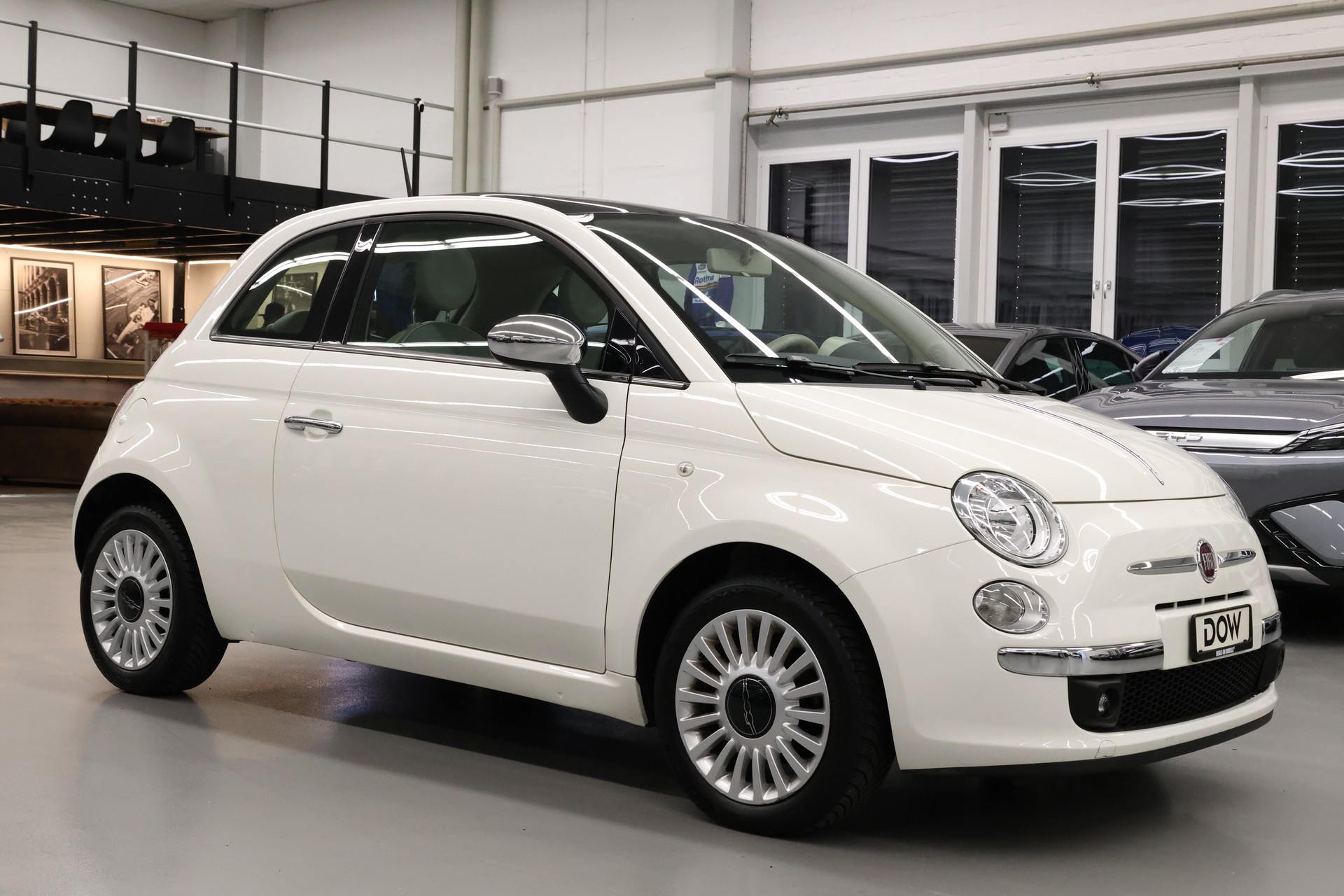 FIAT 500 1.2 Lounge-showroom-element-3