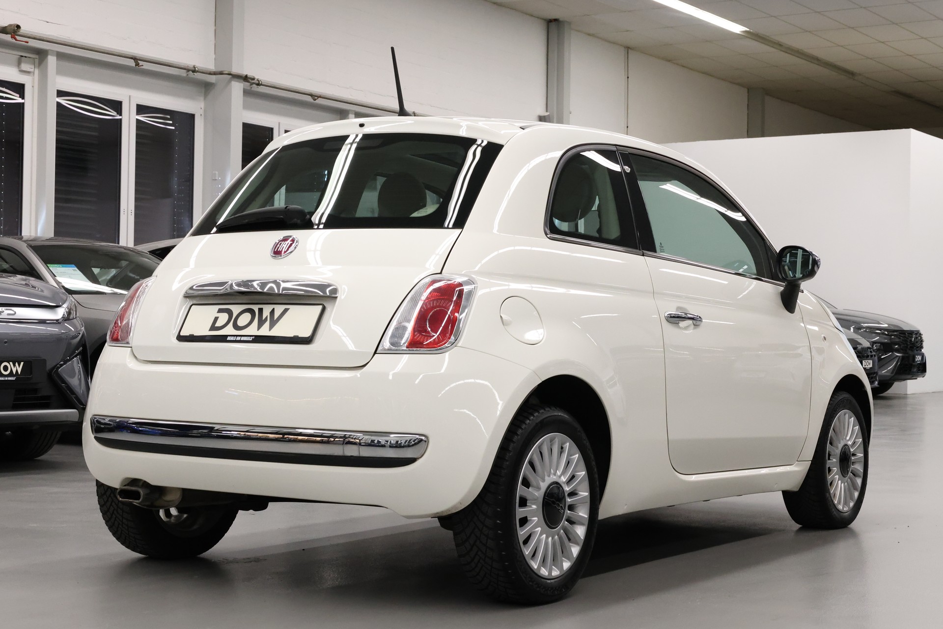FIAT 500 1.2 Lounge-image-7