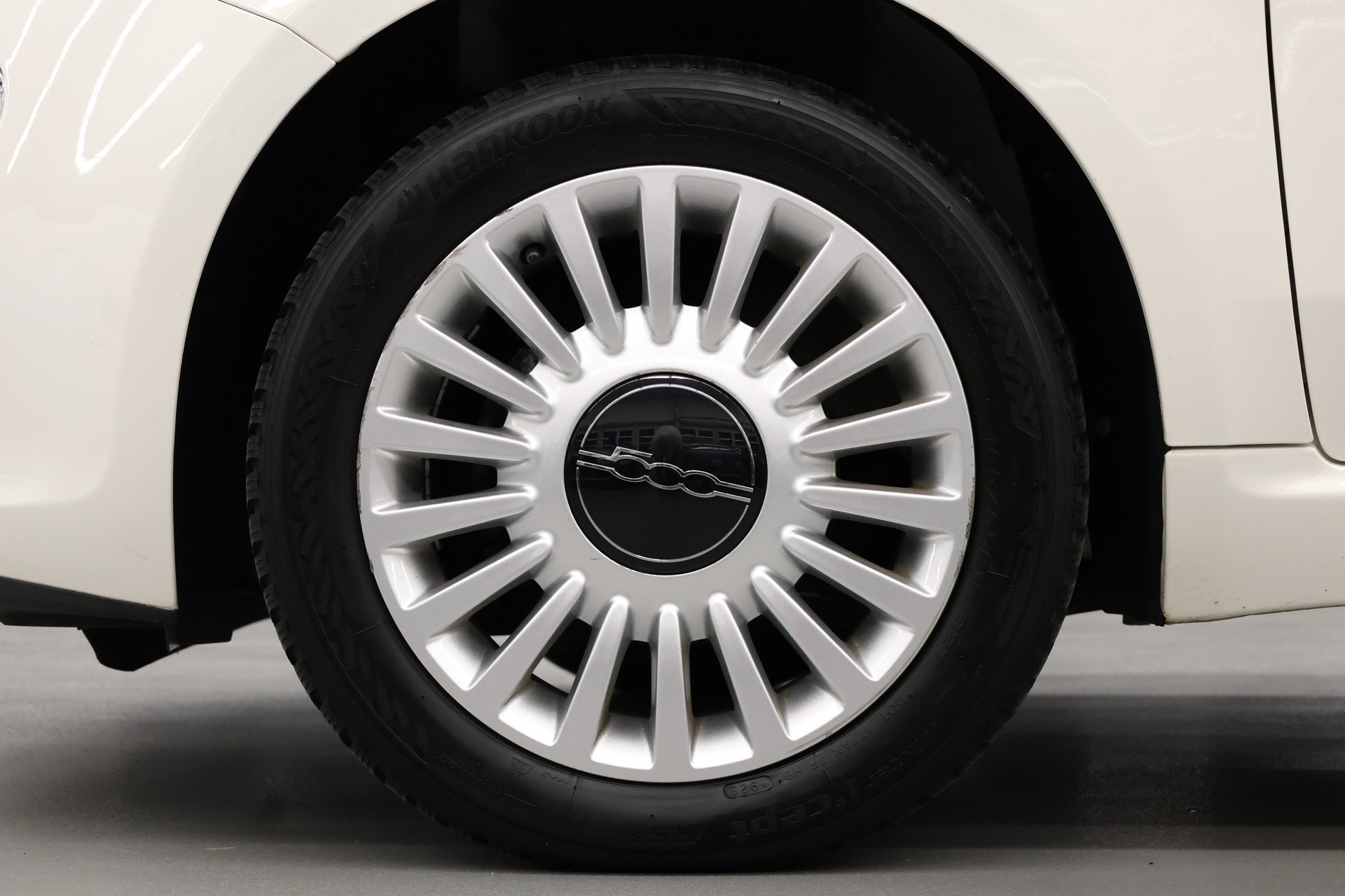FIAT 500 1.2 Lounge-image-10