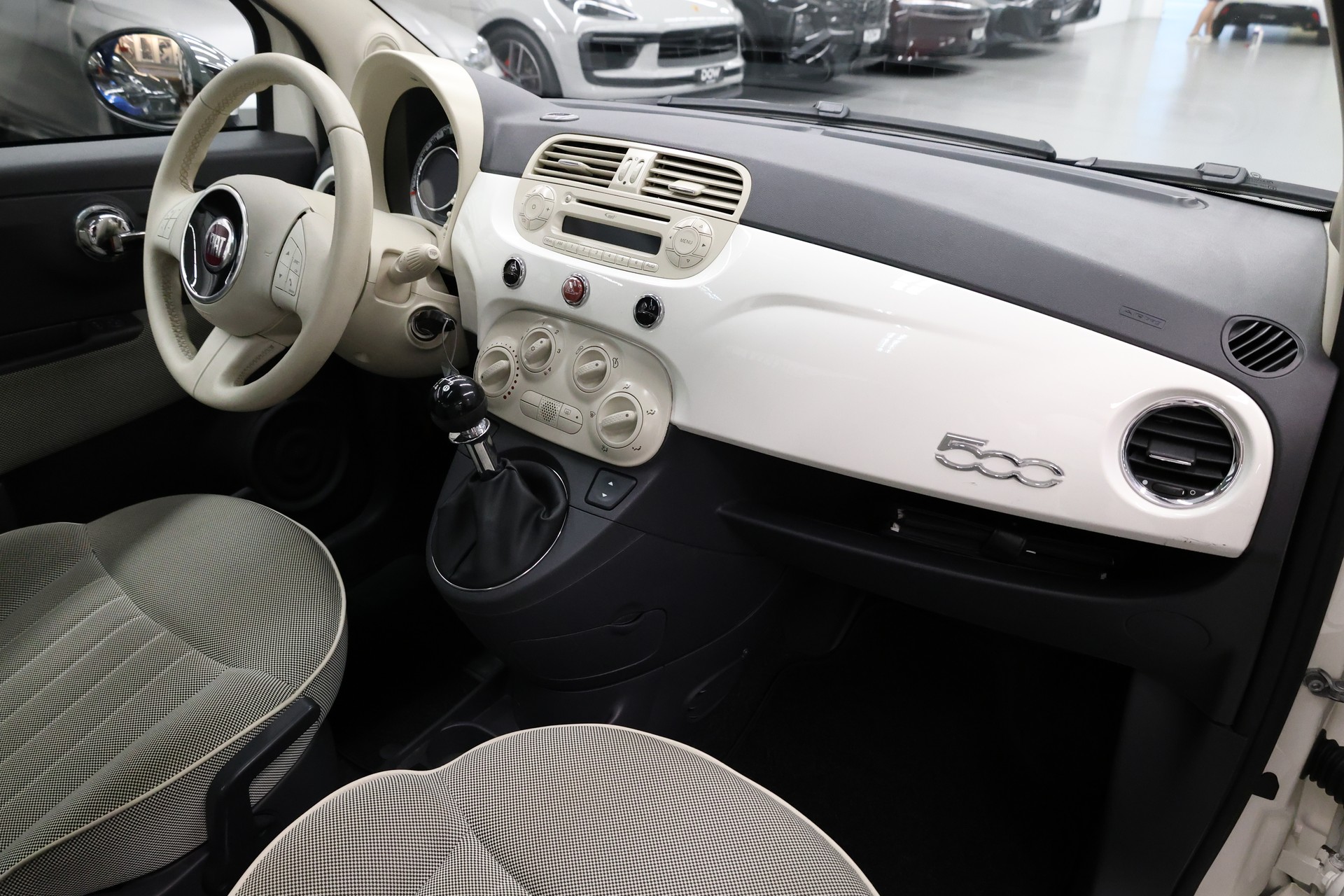 FIAT 500 1.2 Lounge-image-14