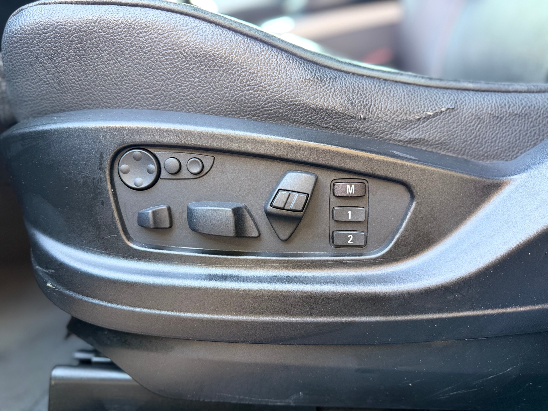 BMW X6 xDrive 30d Steptronic-image-8