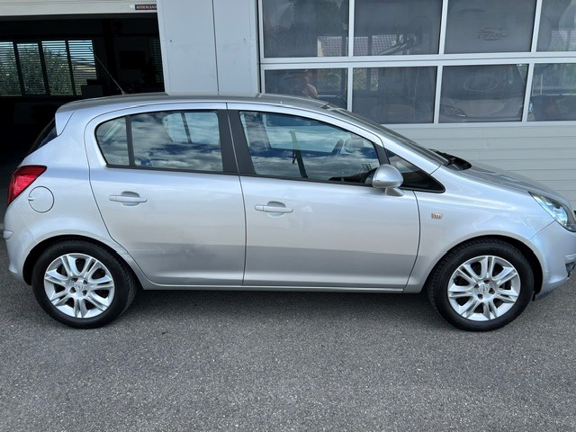 OPEL Corsa 1.2 TP-showroom-element-3