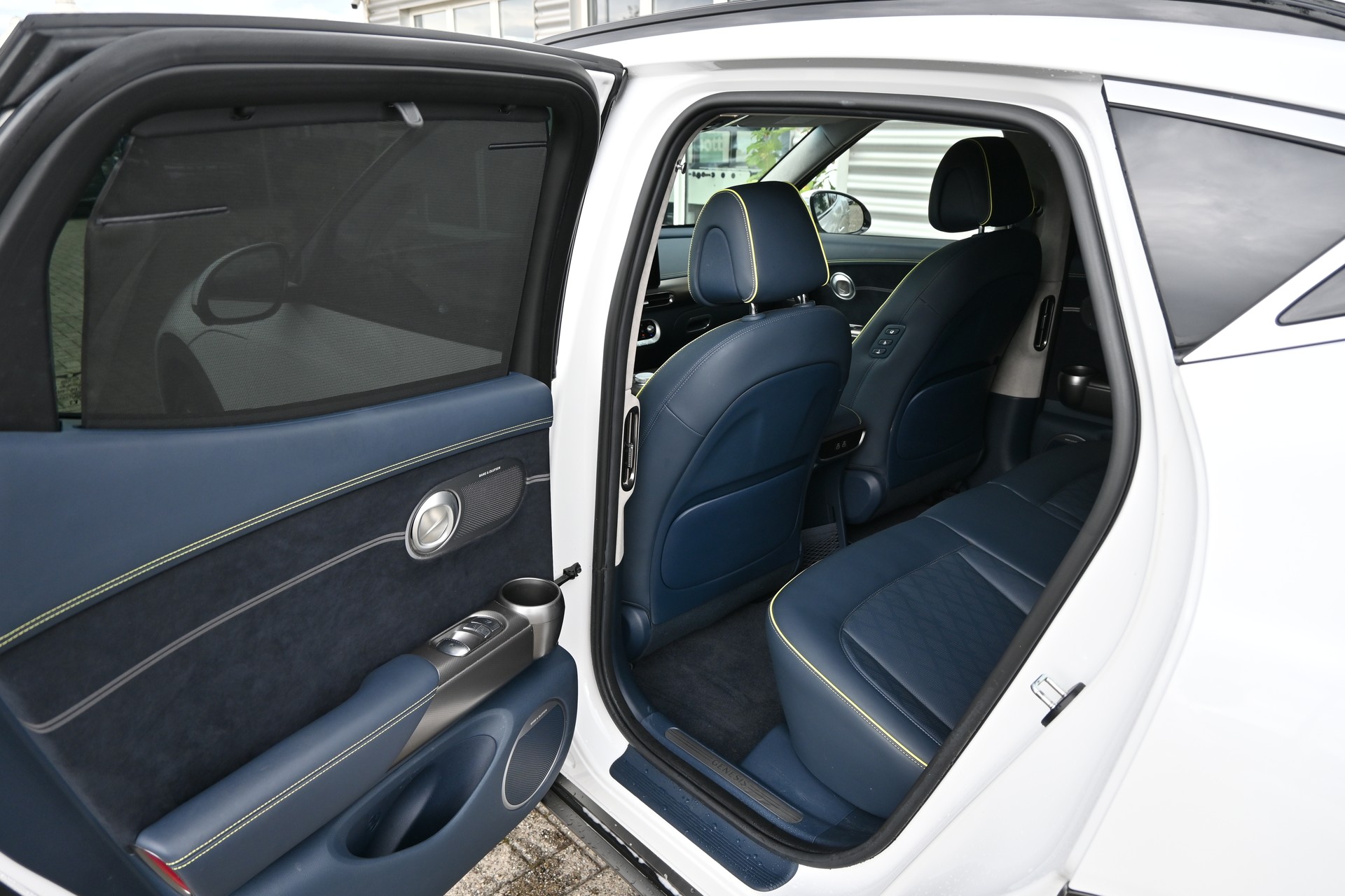 GENESIS GV60 77.4 kWh Sport Plus AWD 4X4 490PS (CH Auto)-image-13