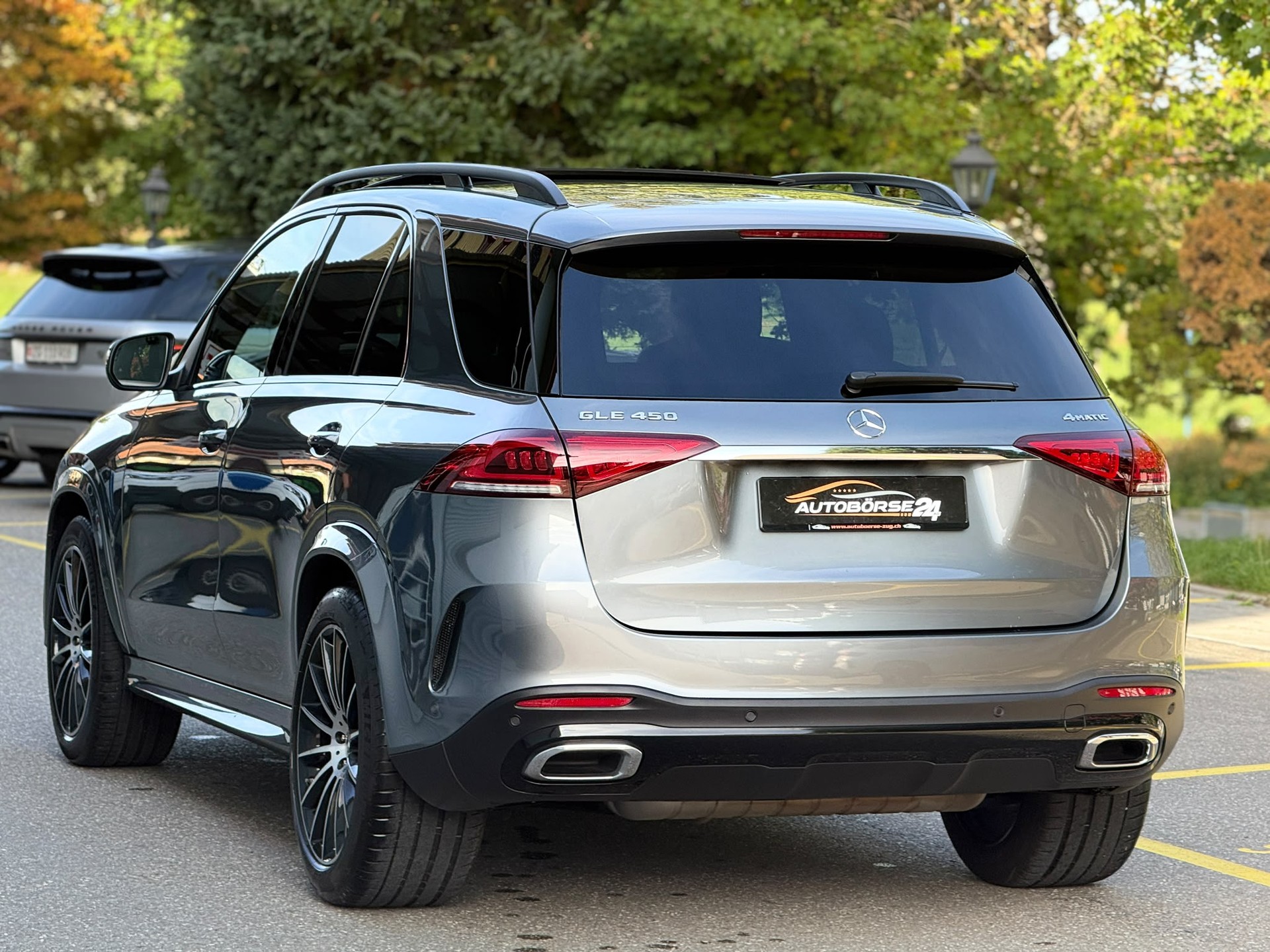 MERCEDES-BENZ GLE 450 AMG Line 4matic-showroom-element-3