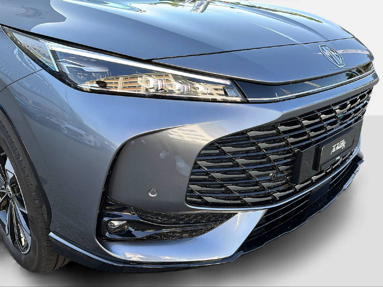 MG HS 1.5 Hybrid Luxury-image-5