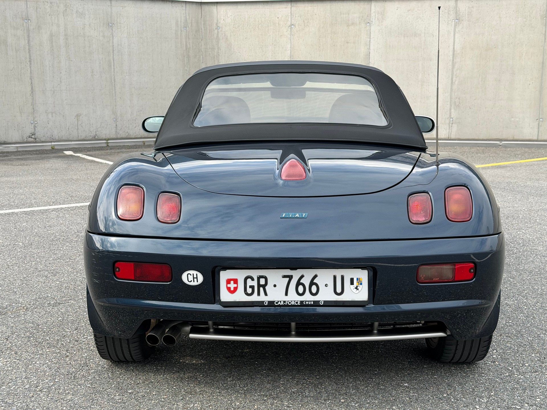 FIAT Barchetta 1.8-showroom-element-3