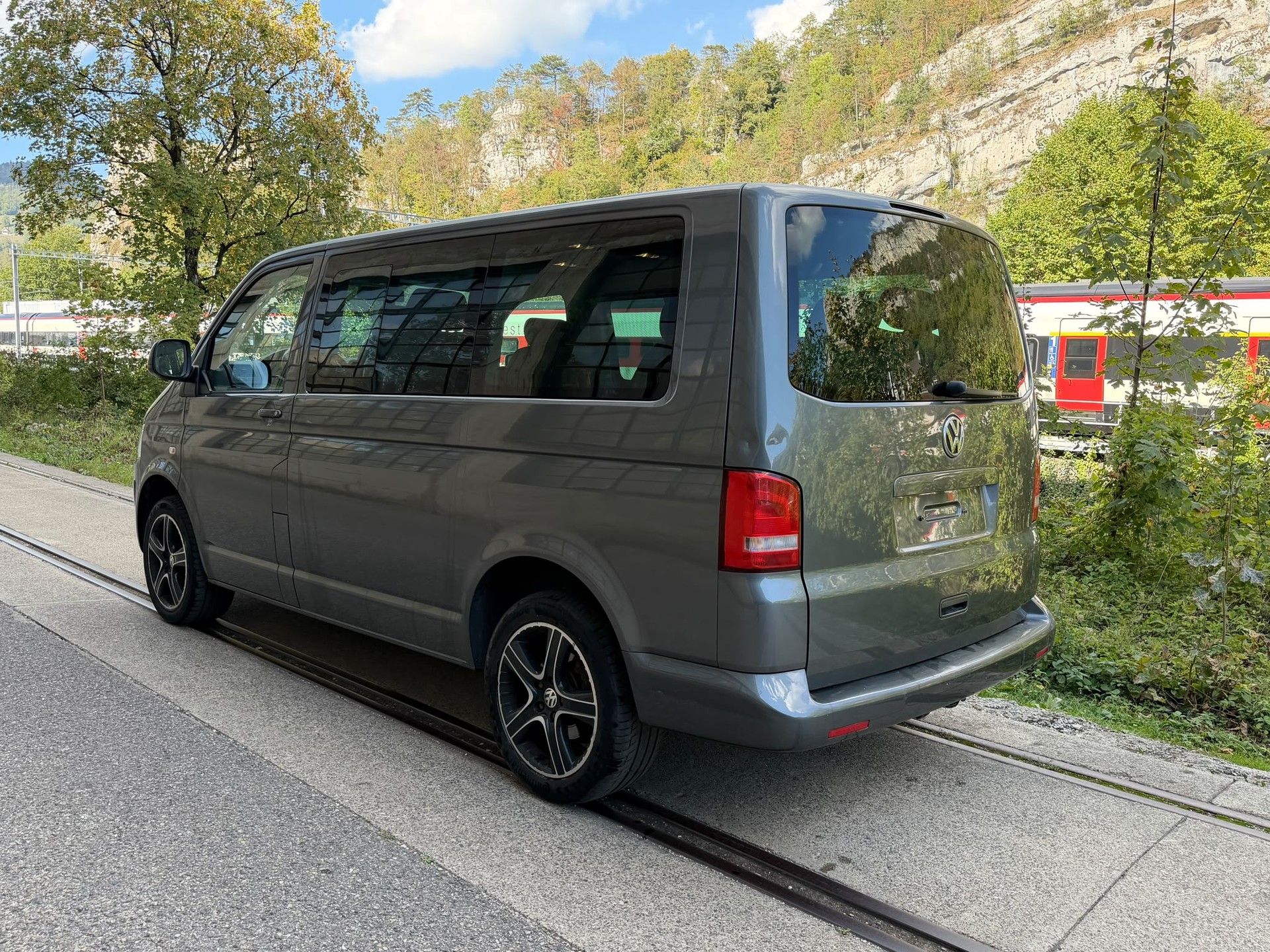 VW T5 Multivan 2.0 Bi-TDI CR Highline 4Motion DSG-image-6