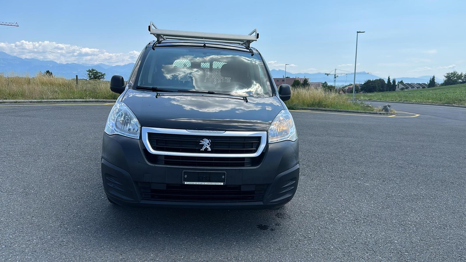 PEUGEOT Partner 1.6 VTi Access-image-6