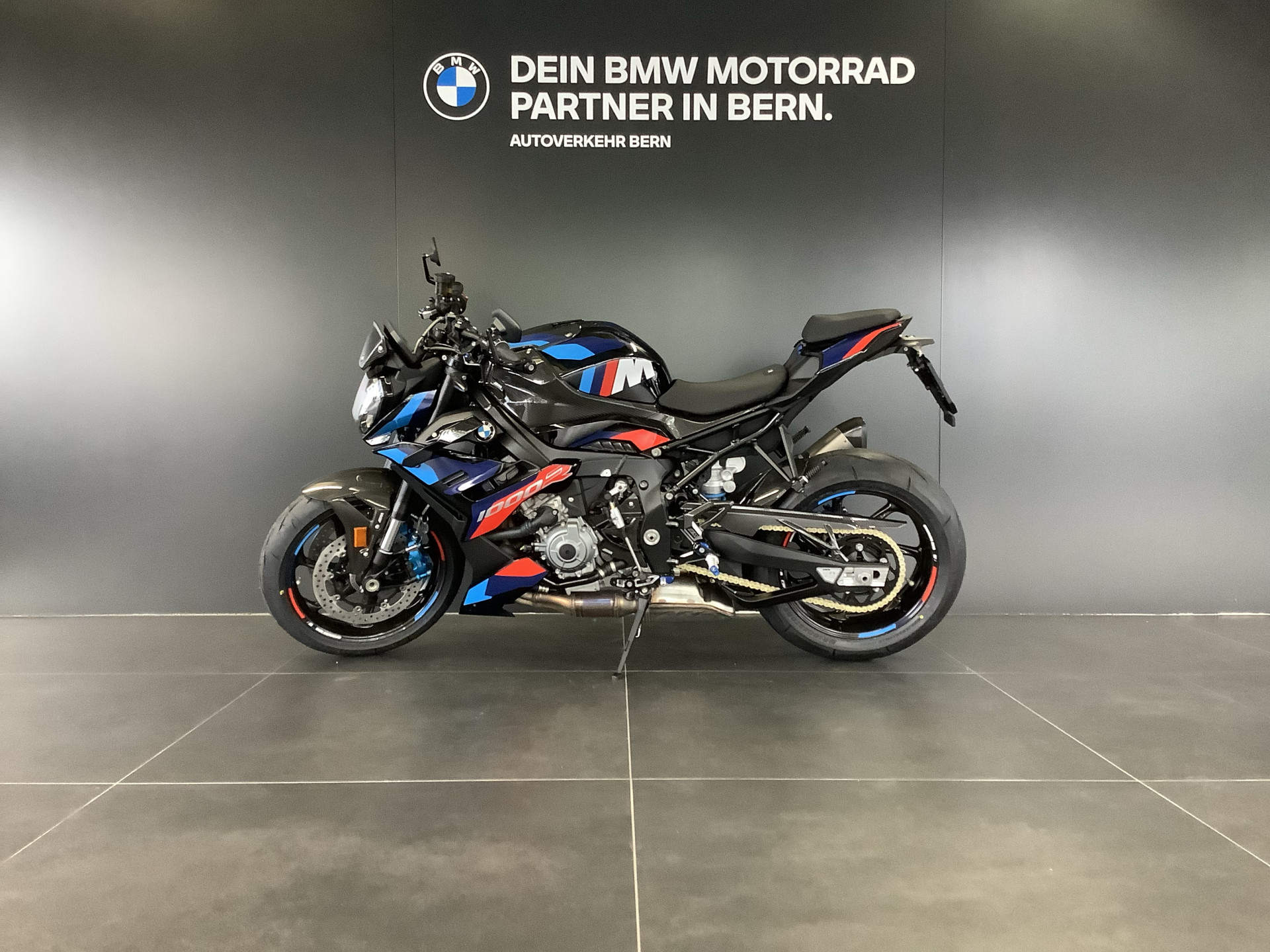 BMW M 1000 R Competition-image-3