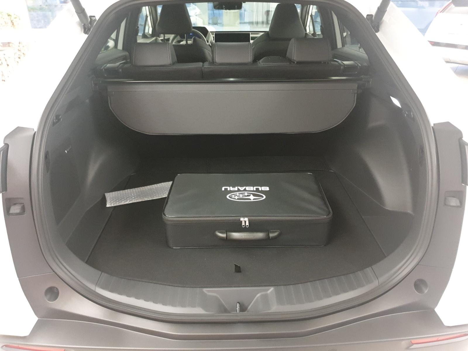 SUBARU Solterra eV Luxury AWD-image-9