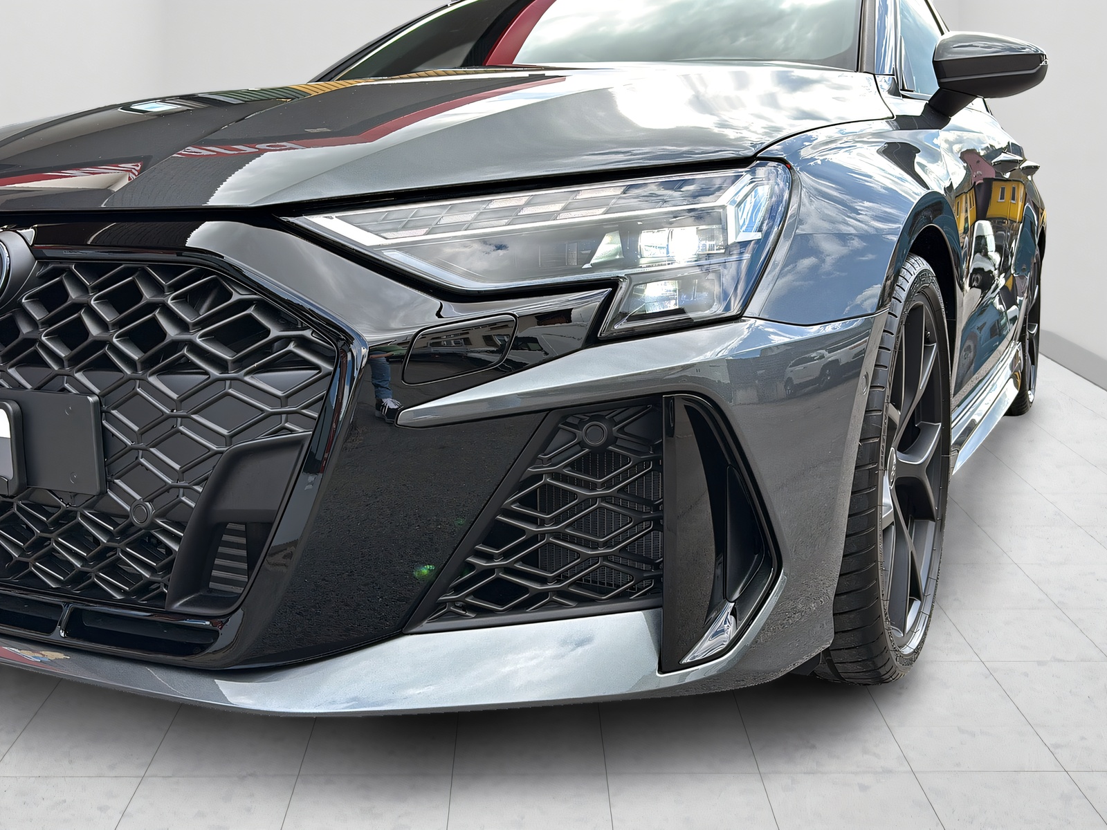 AUDI RS3 Sportback 2.5 TFSI quattro S-Tronic-showroom-element-2