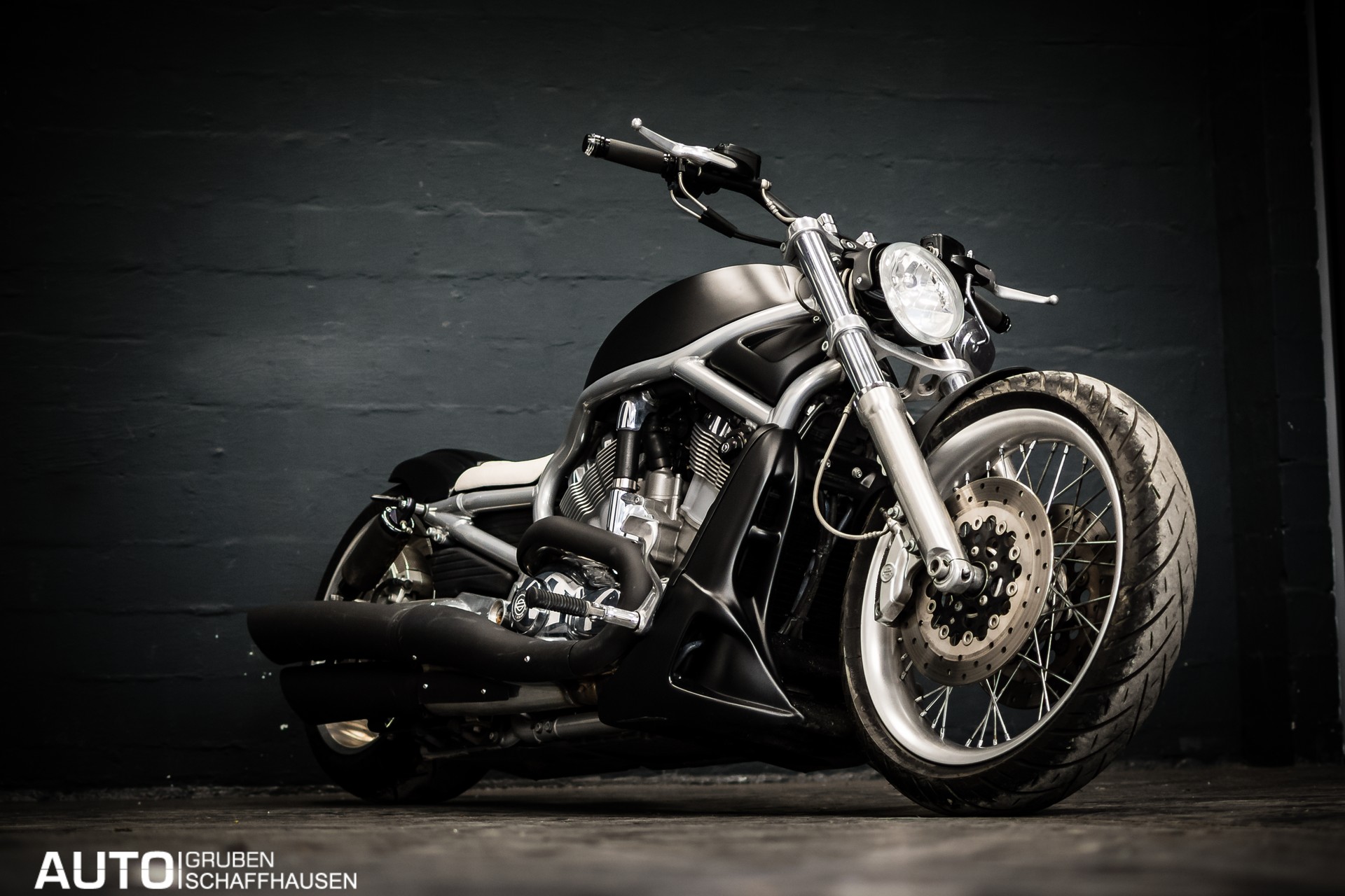 HARLEY-DAVIDSON VRSCAW V-Rod ABS-image-2