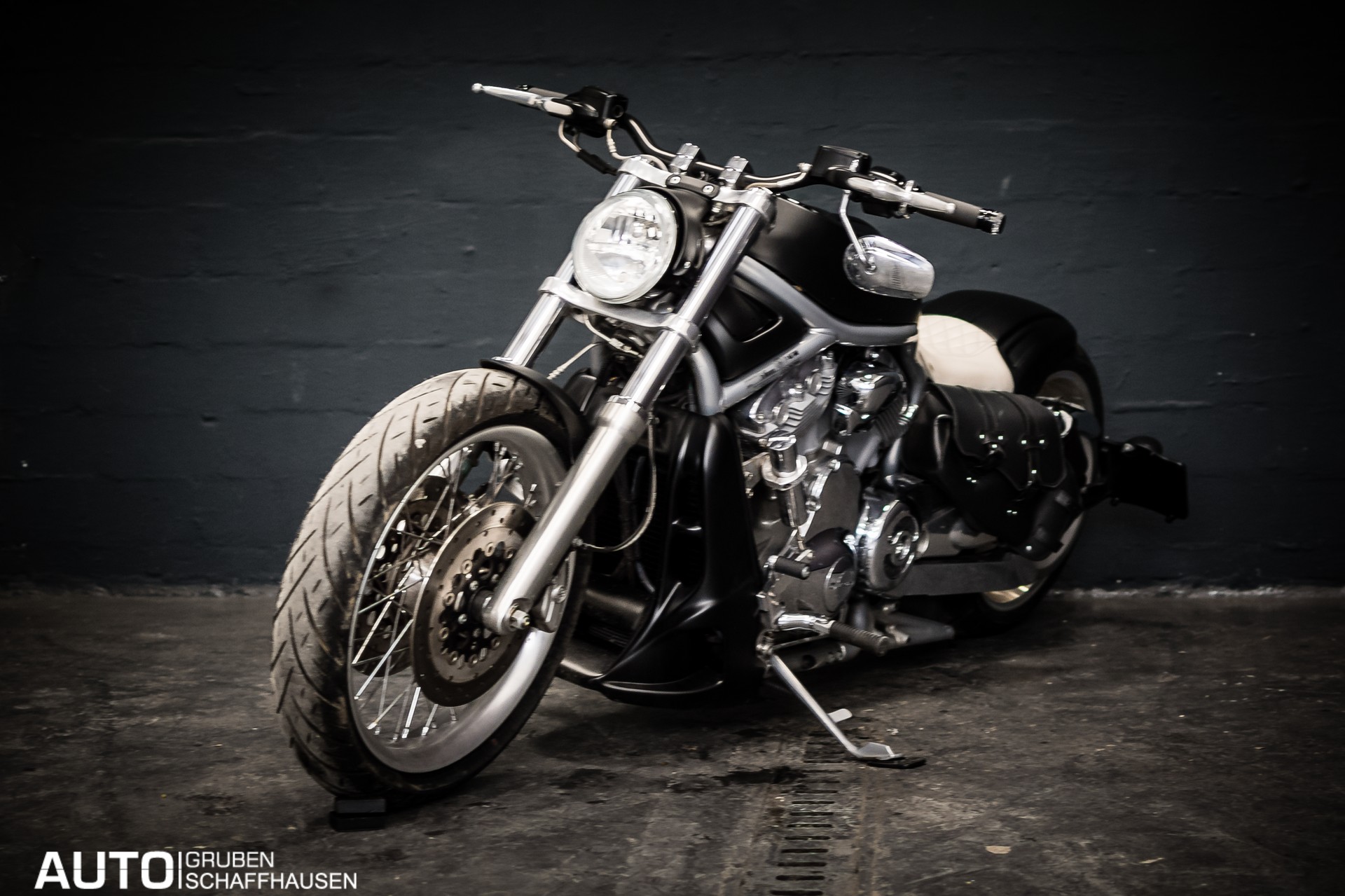HARLEY-DAVIDSON VRSCAW V-Rod ABS-image-13