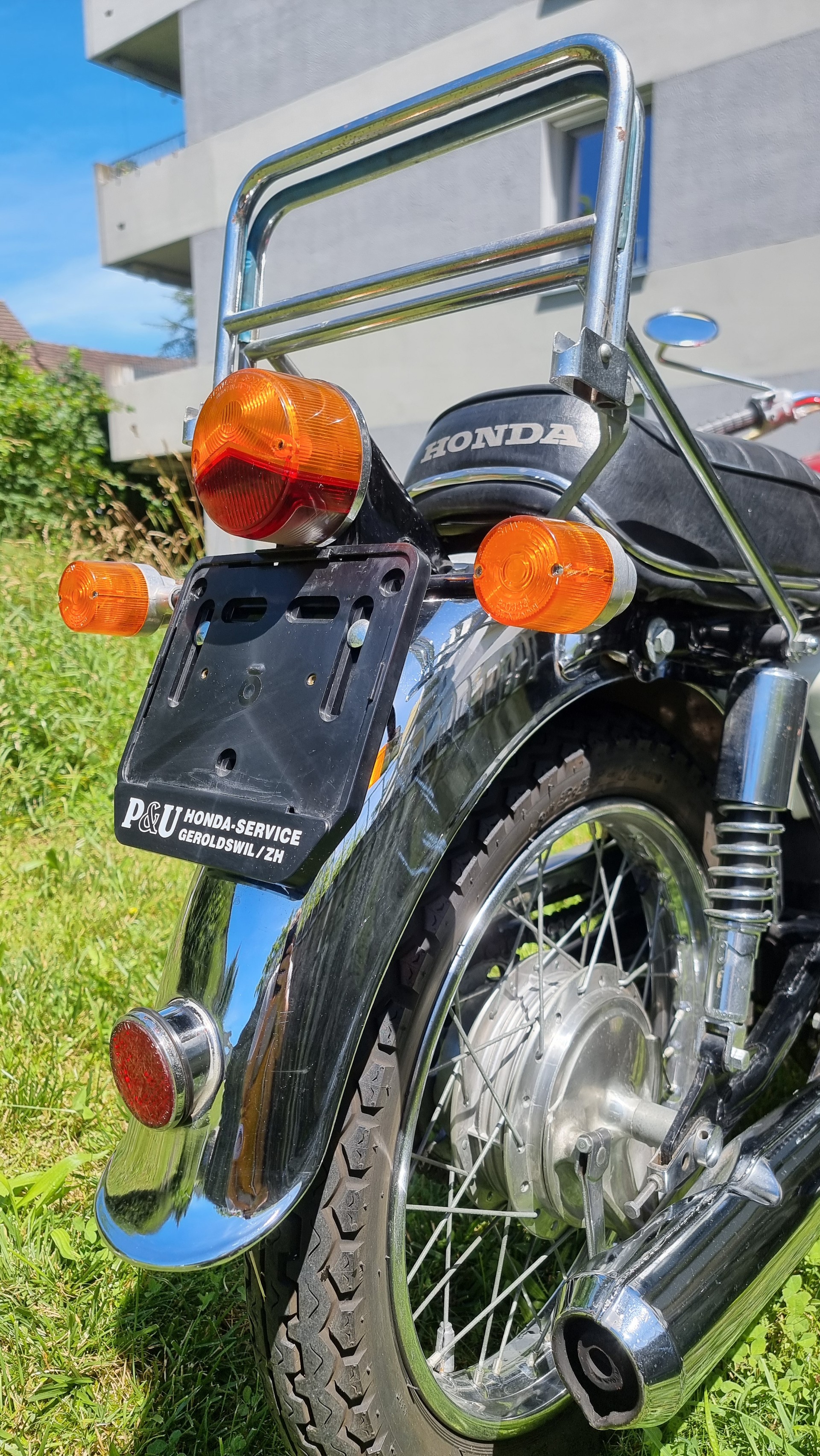 HONDA Veteranenfahrzeug im Originalzustand-image-3