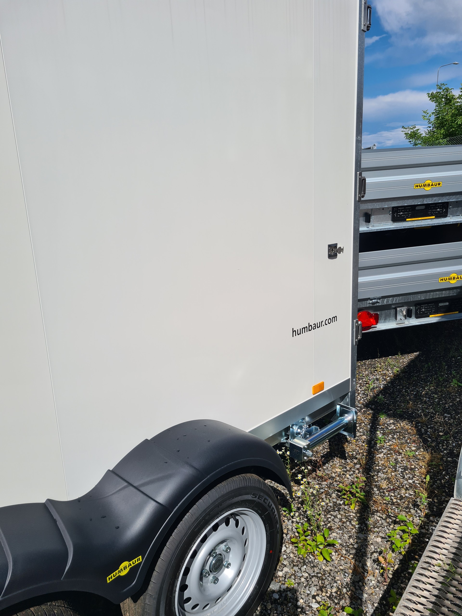 HUMBAUR DMS HGK 253218 inkl Kühlaggregat-image-1