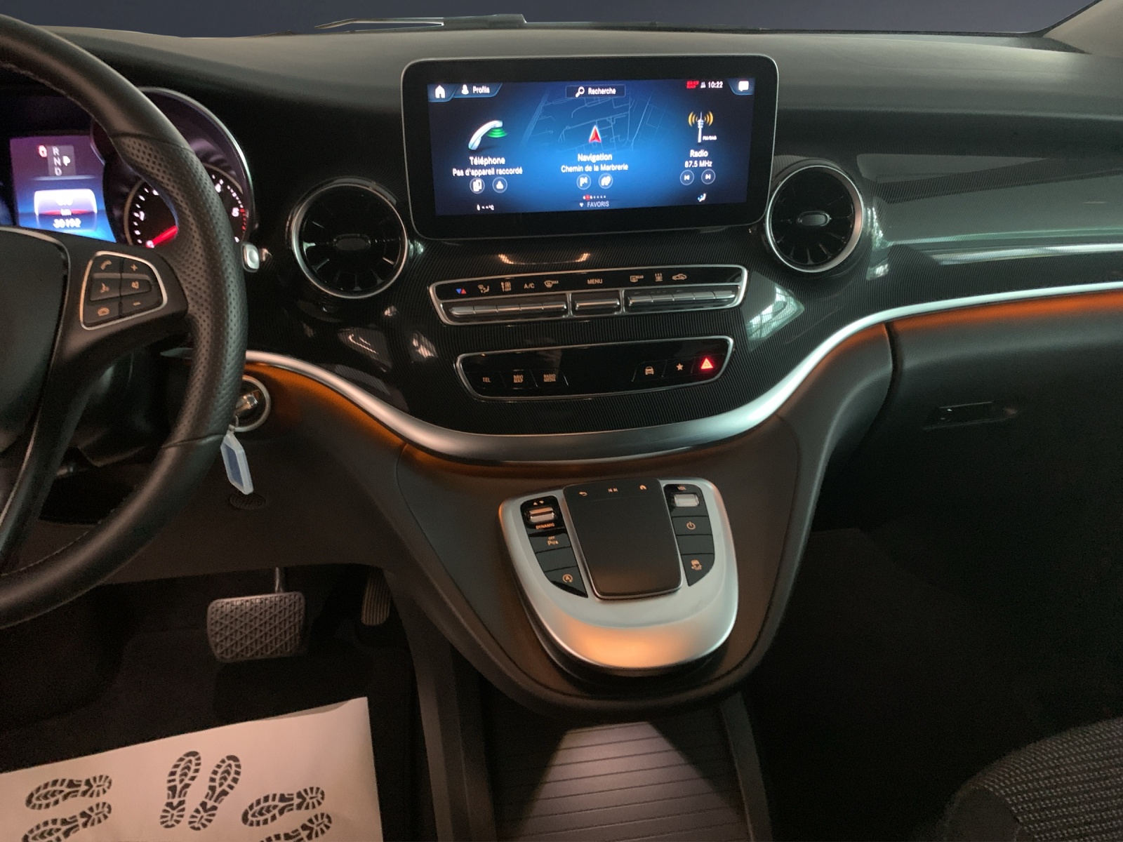MERCEDES-BENZ V 250 d lang 4Matic 9G-Tronic-image-9