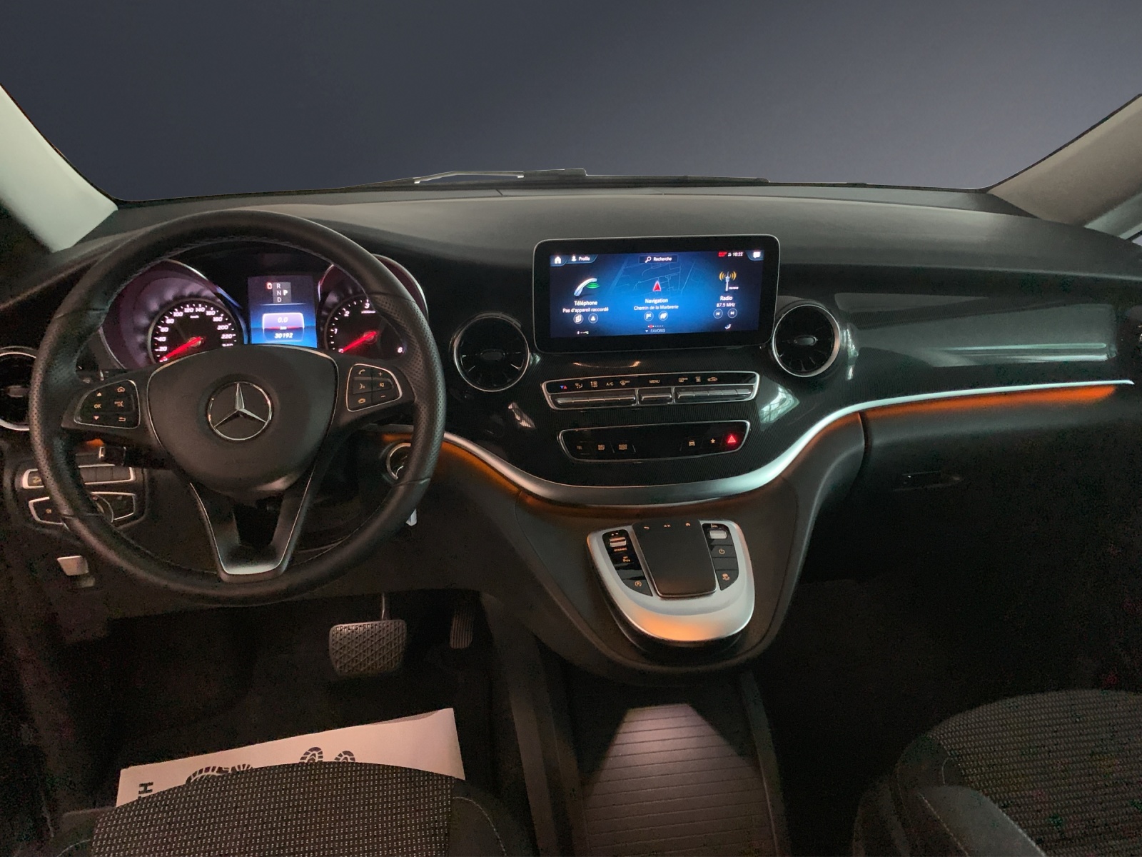 MERCEDES-BENZ V 250 d lang 4Matic 9G-Tronic-image-8