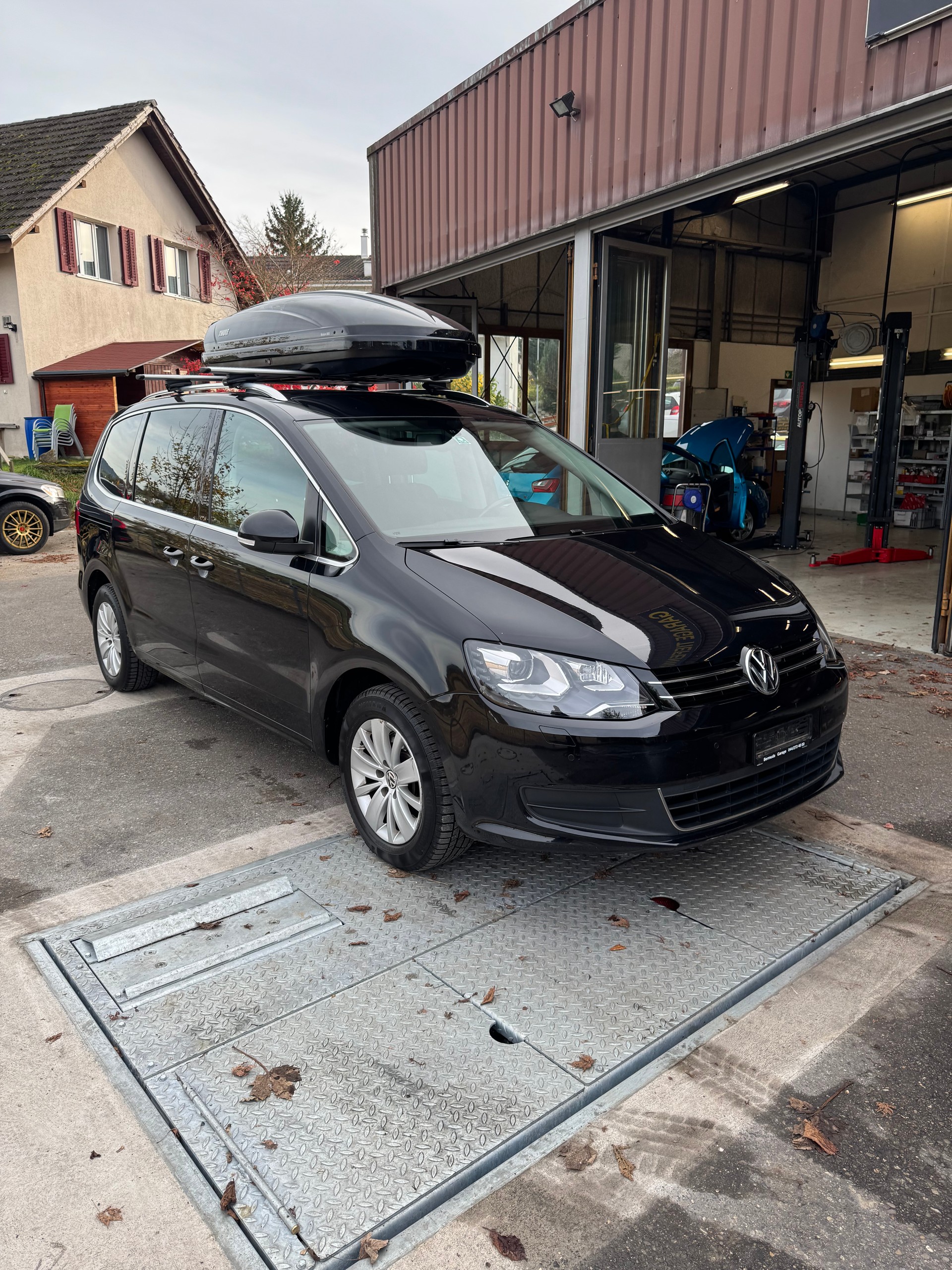 VW Sharan 2.0 TDI BMT Comfortline DSG-showroom-element-1